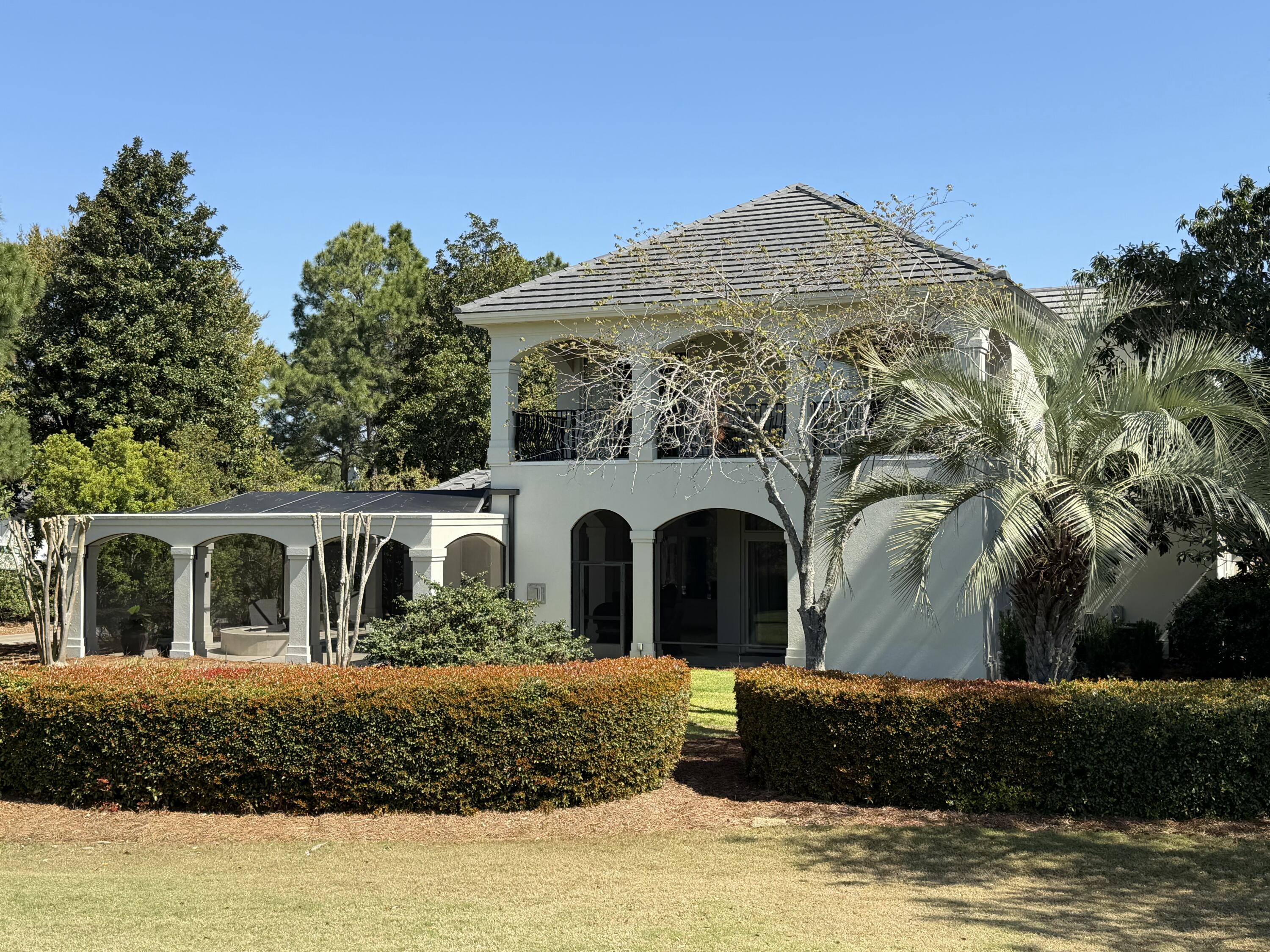 BURNT PINE - Residential