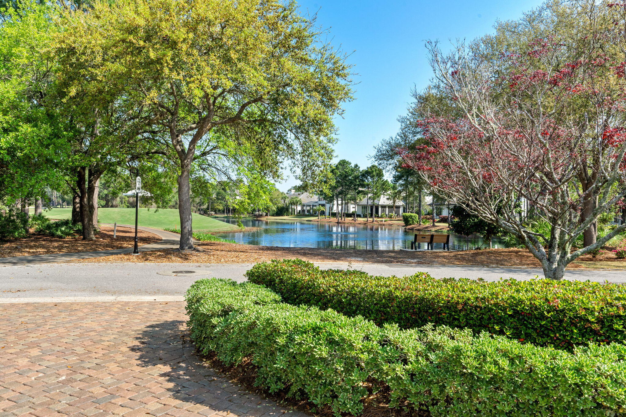 BURNT PINE - Residential