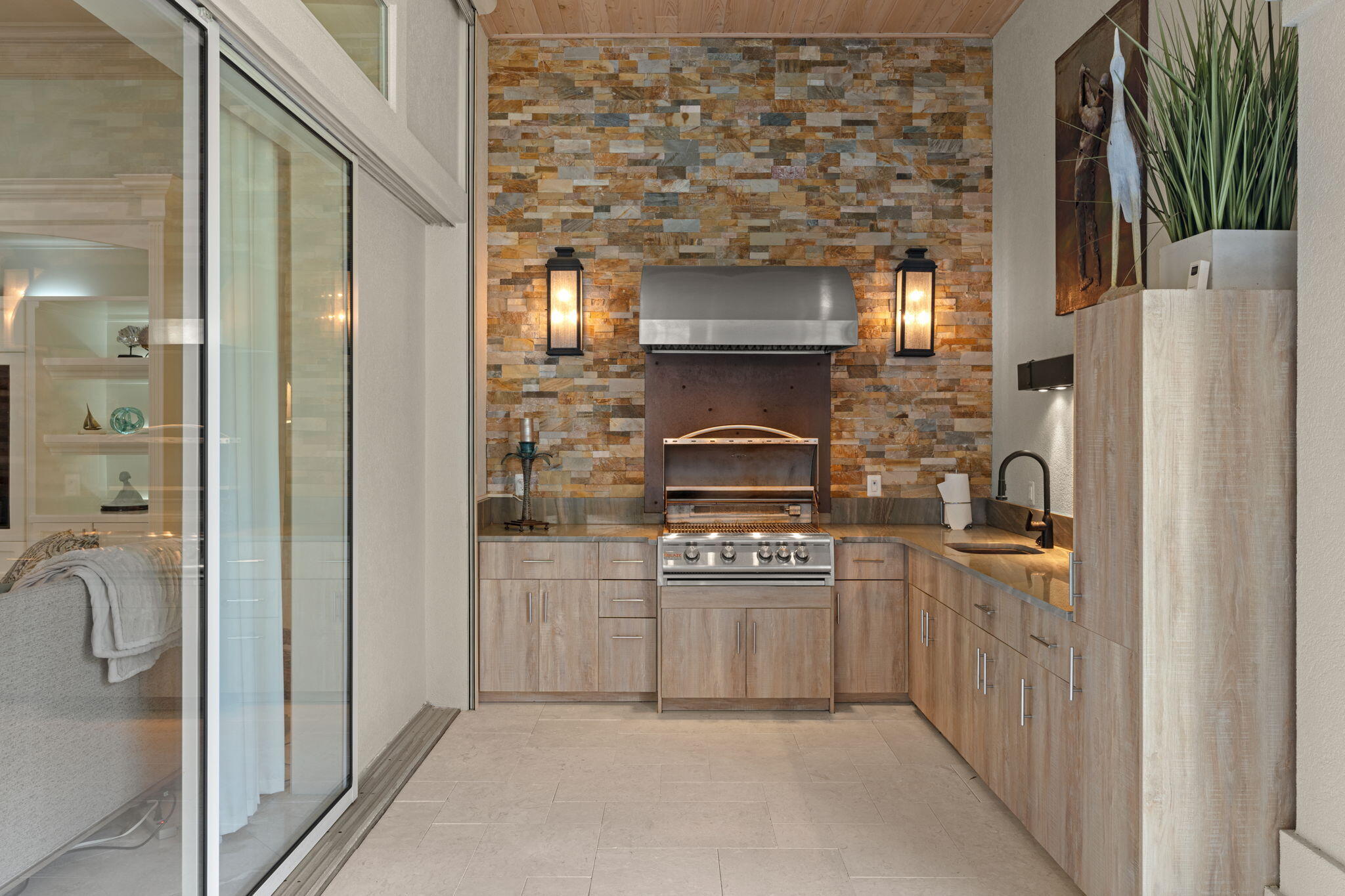 BURNT PINE - Residential