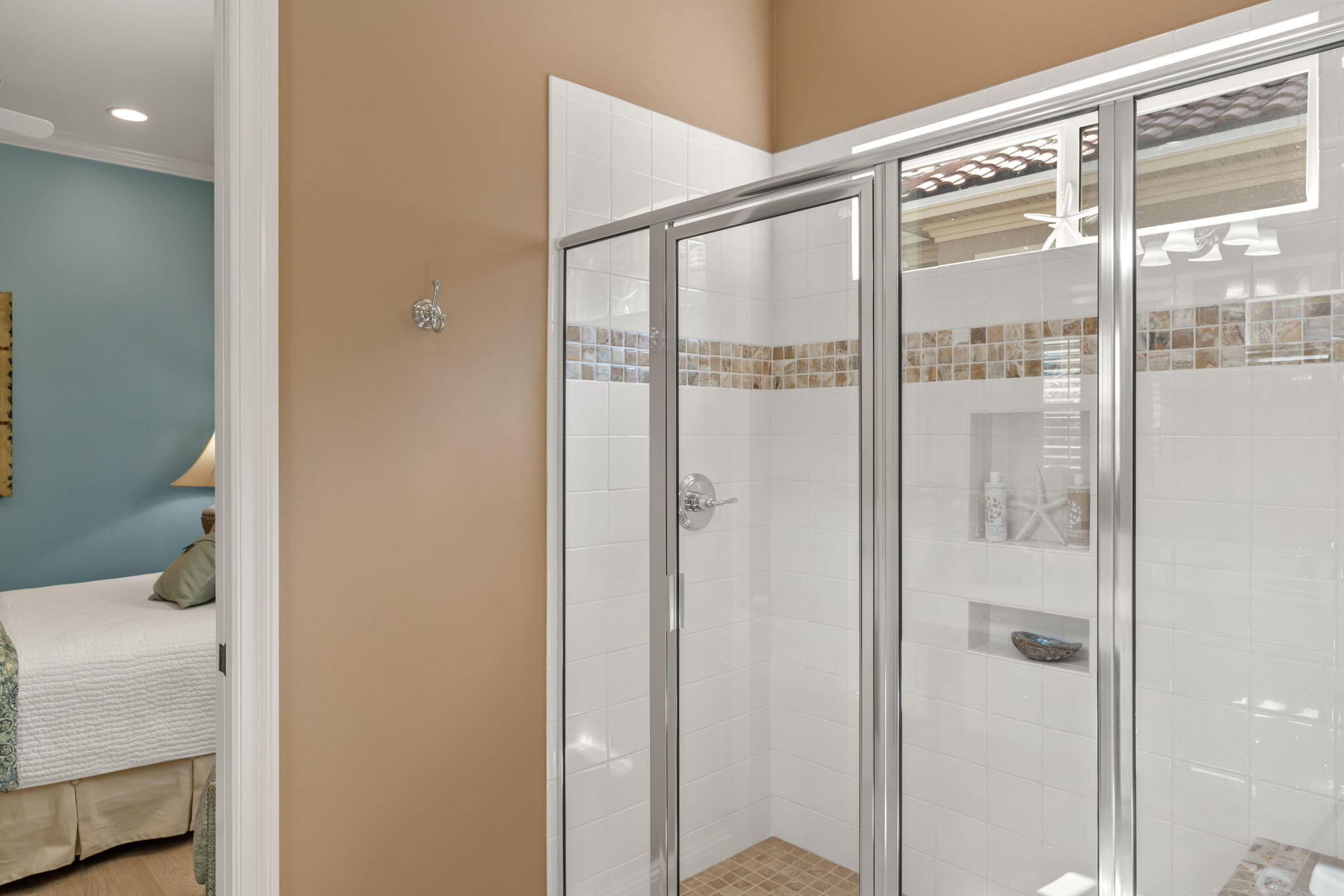 BURNT PINE - Residential