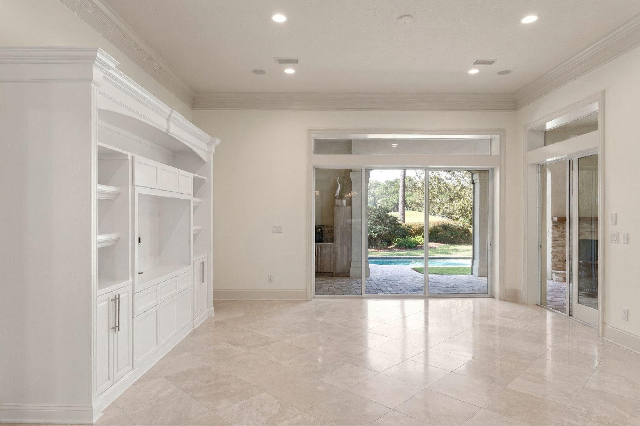 BURNT PINE - Residential