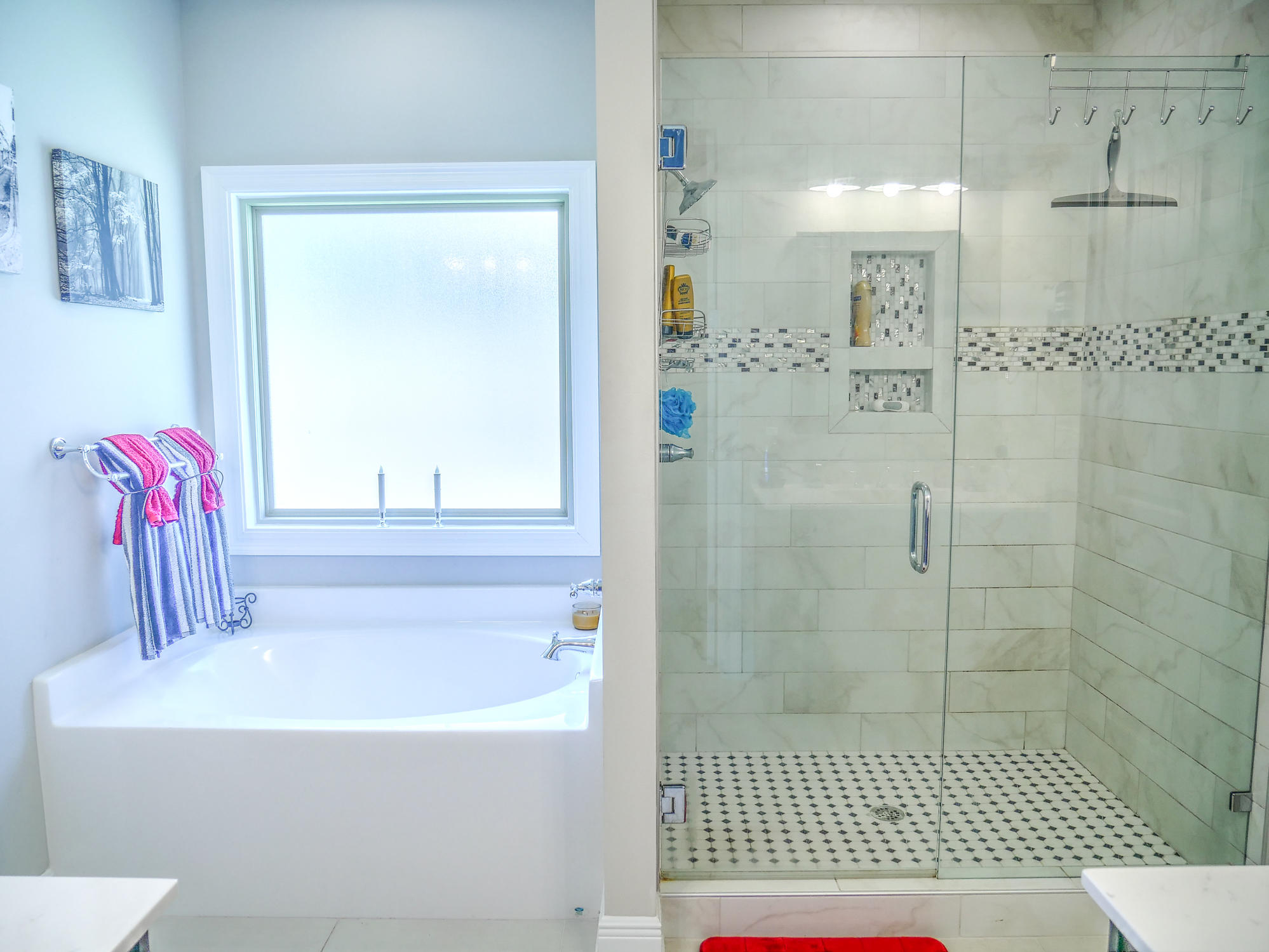 WOODLAND SHORES - Residential