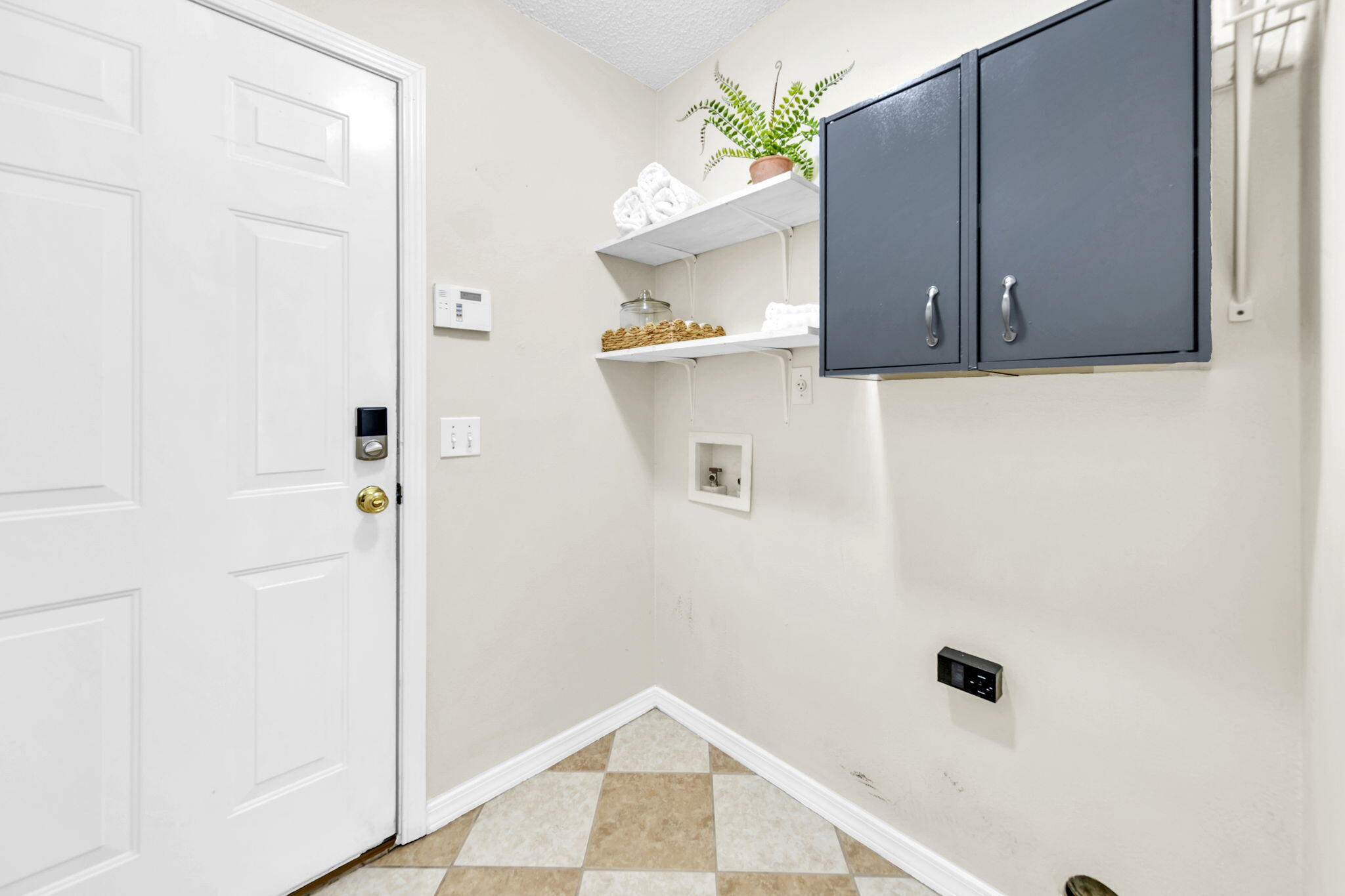 NORTHVIEW ESTATES 5TH ADDN - Residential