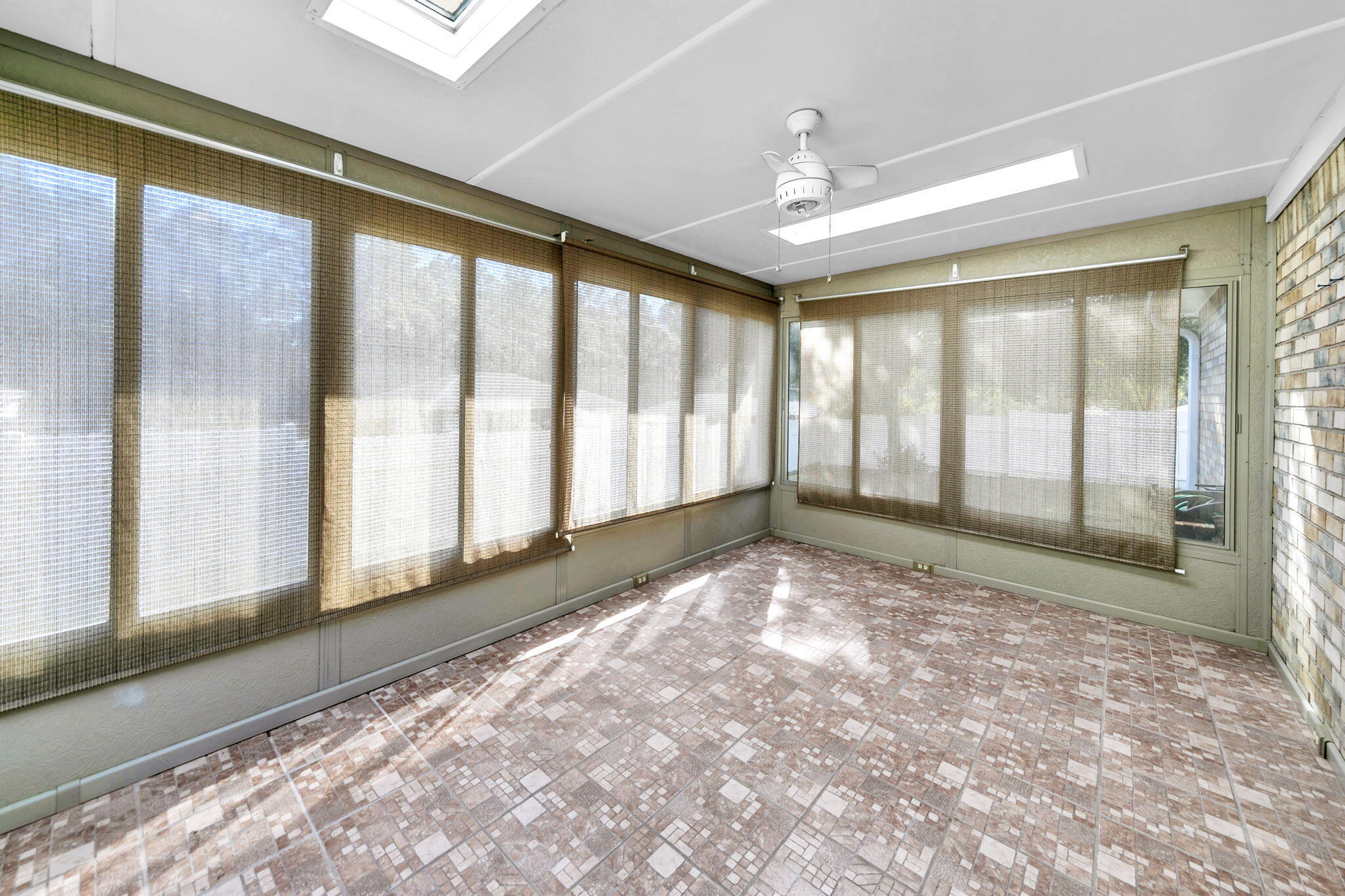 NORTHVIEW ESTATES 5TH ADDN - Residential