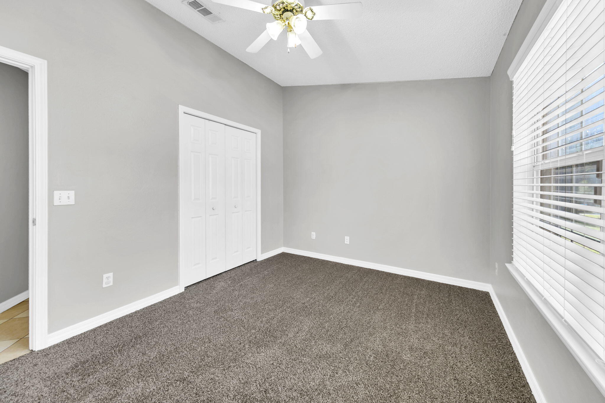 NORTHVIEW ESTATES 5TH ADDN - Residential