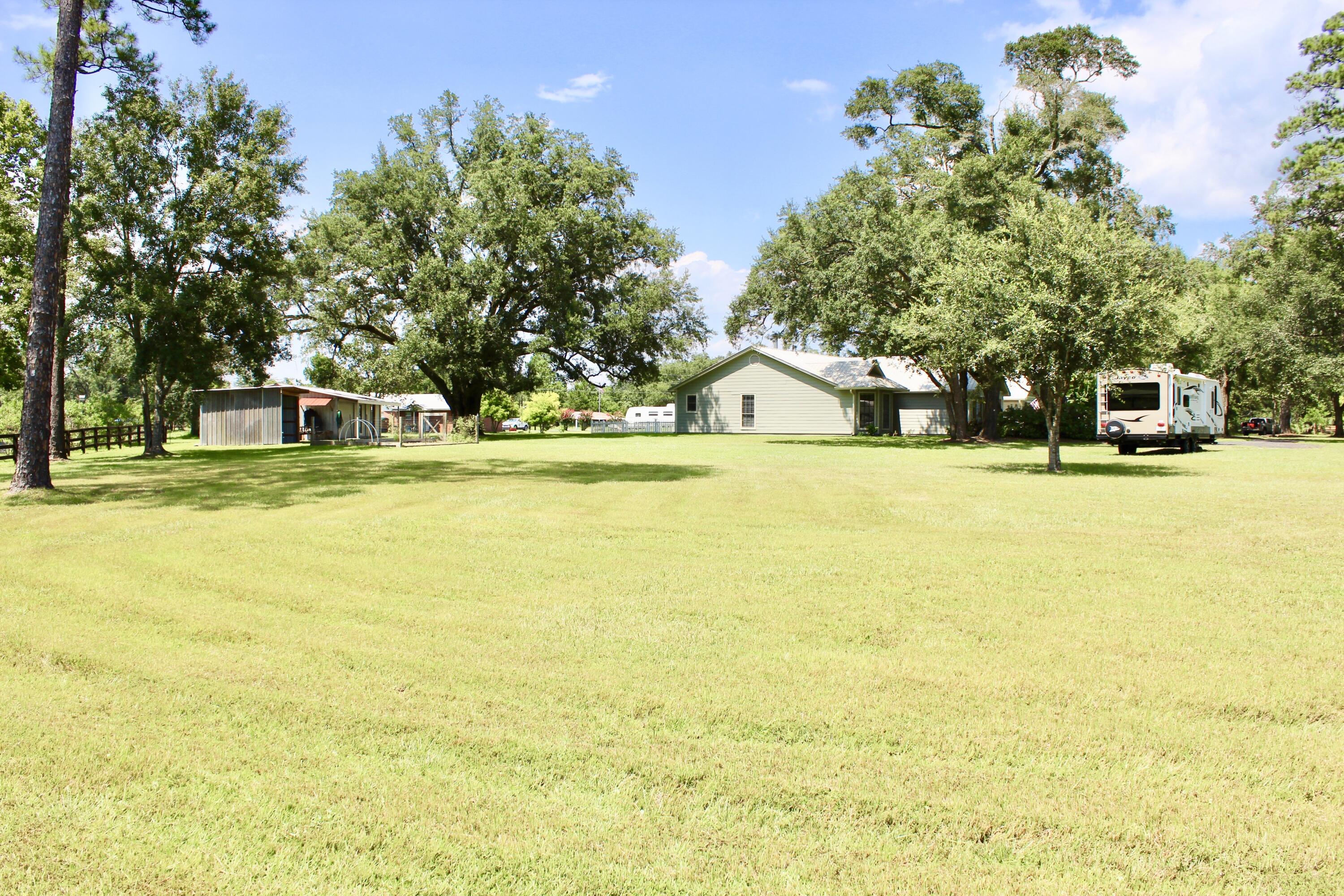 NO RECORDED SUBDIVISION - Residential