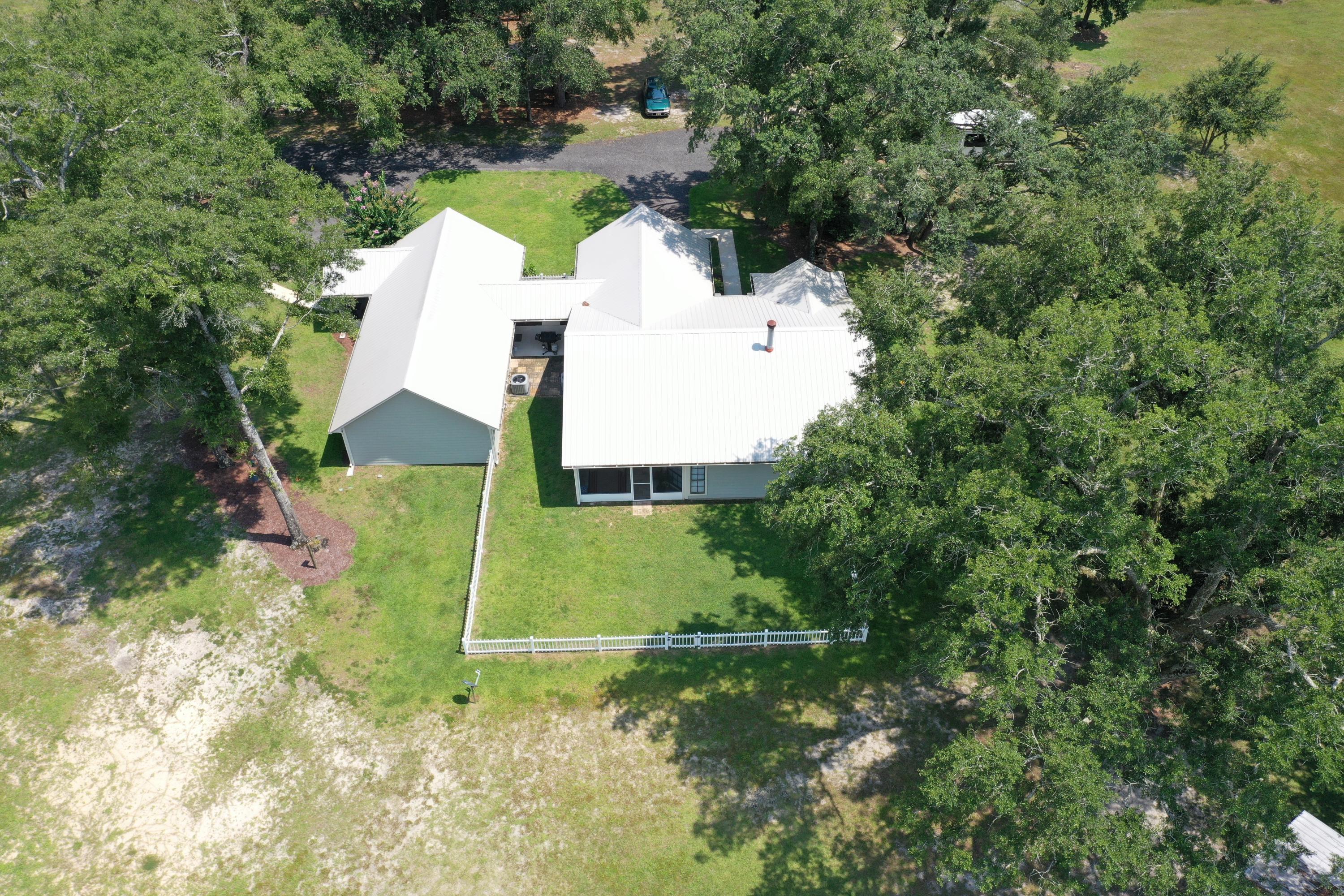 NO RECORDED SUBDIVISION - Residential