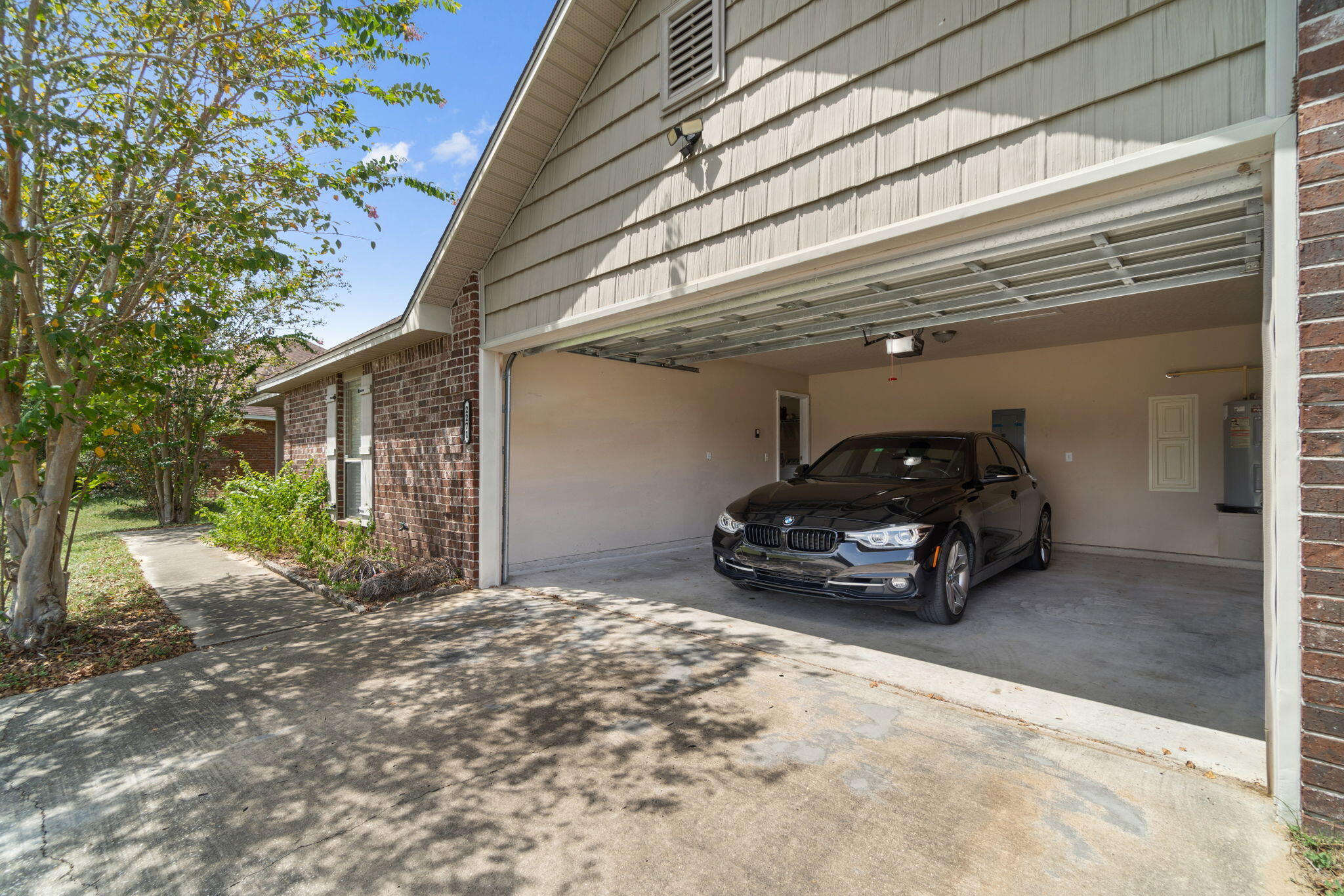 LEE FARMS PH II - Residential Lease