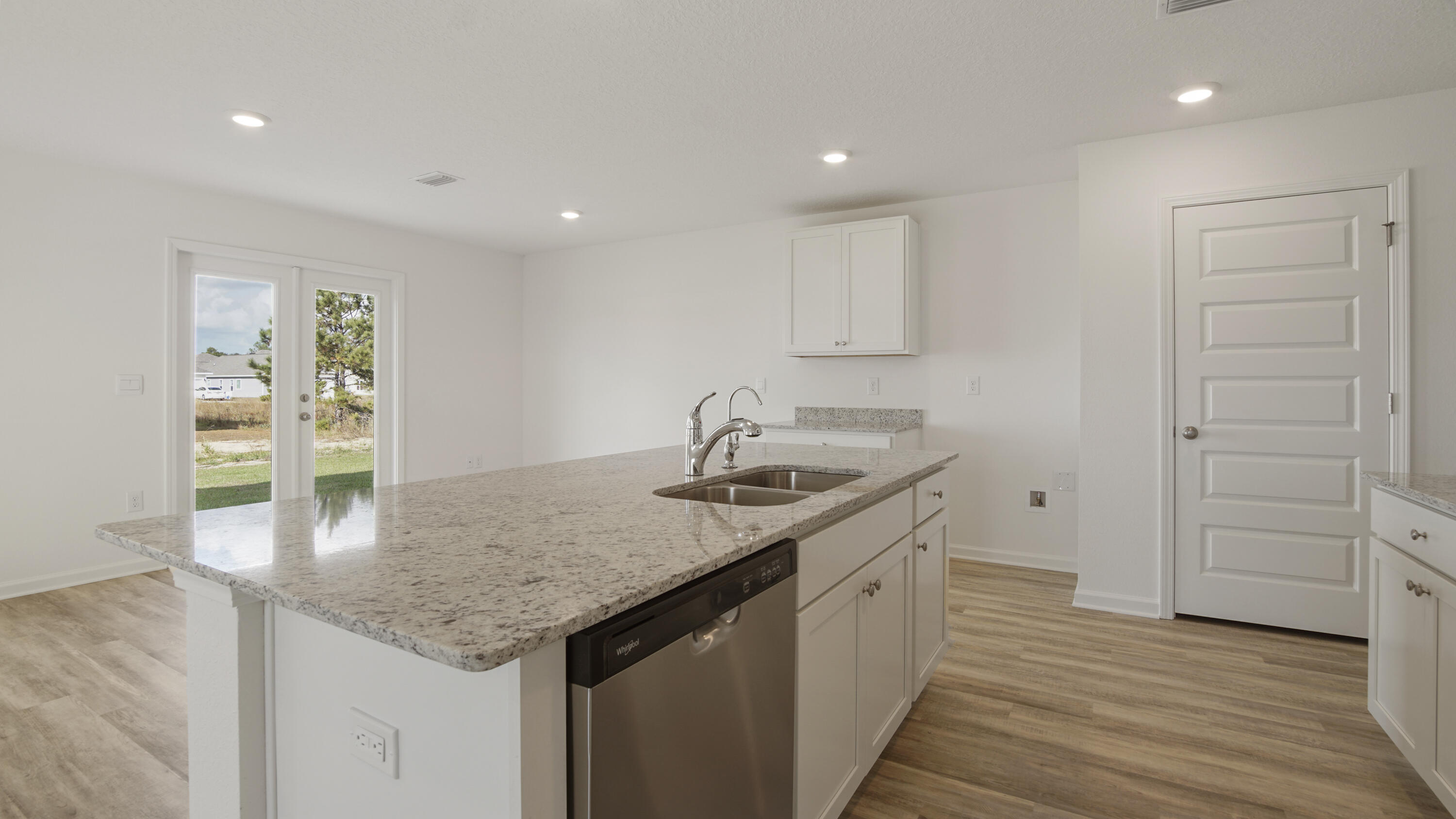 Owl's Head East - Residential