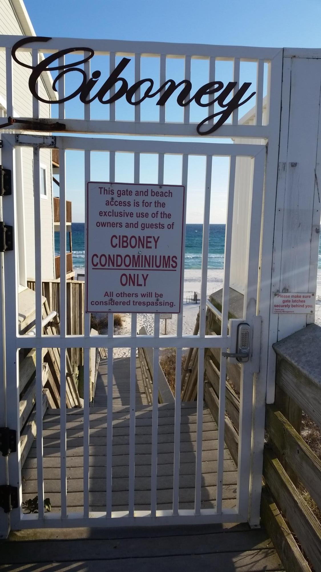 CIBONEY CONDO - Residential