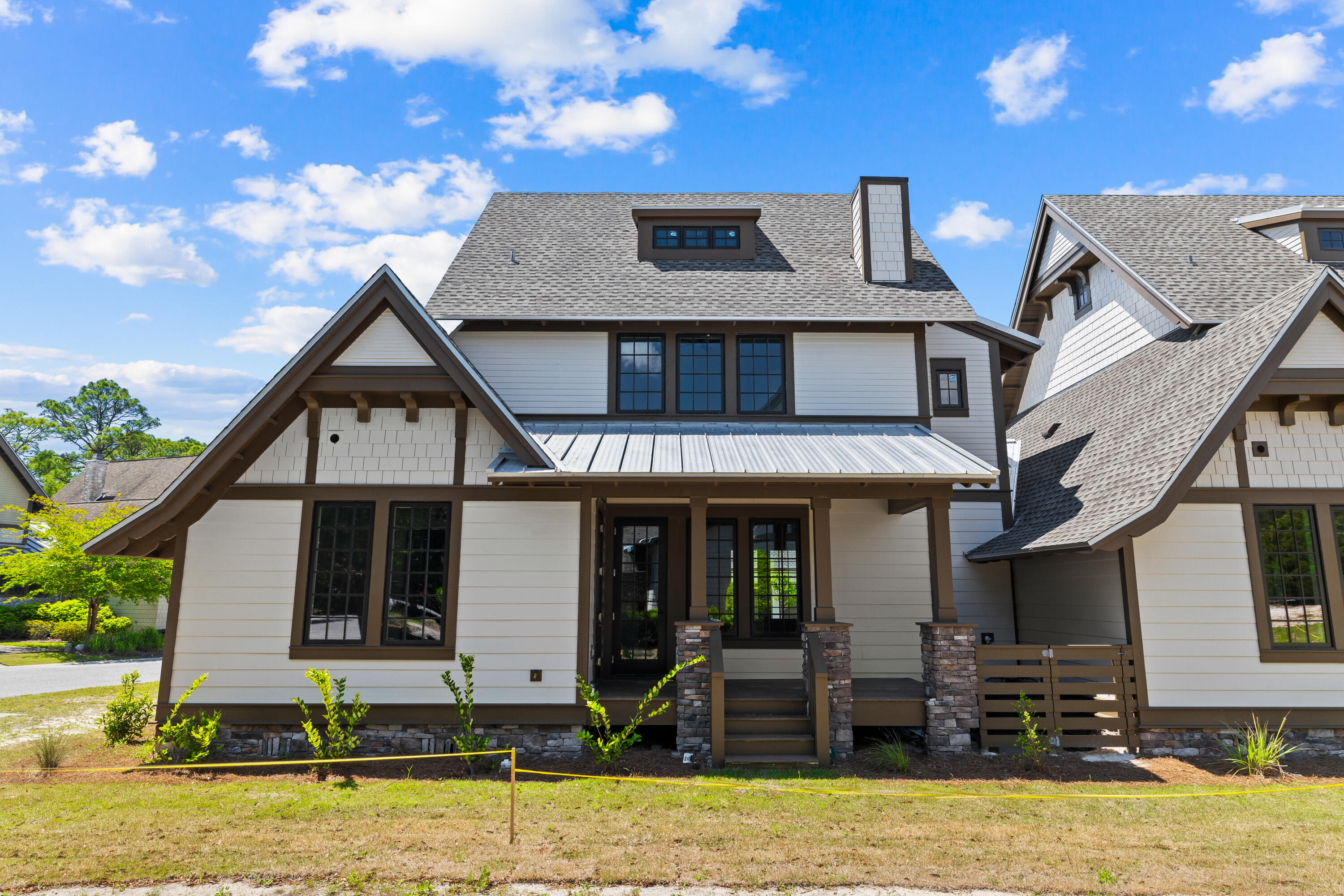 WILD HERON - Residential