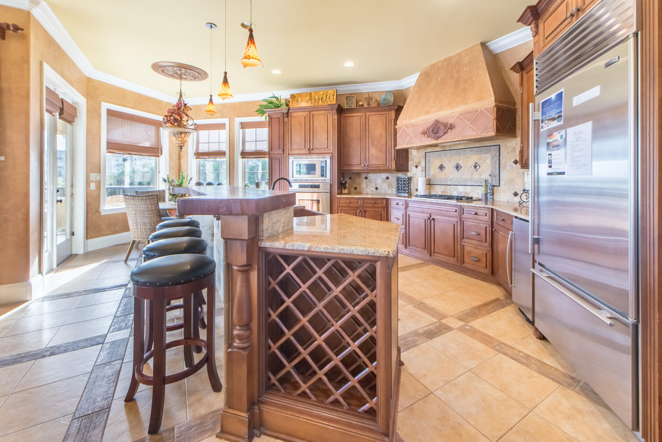 SAINT TROPEZ - Residential