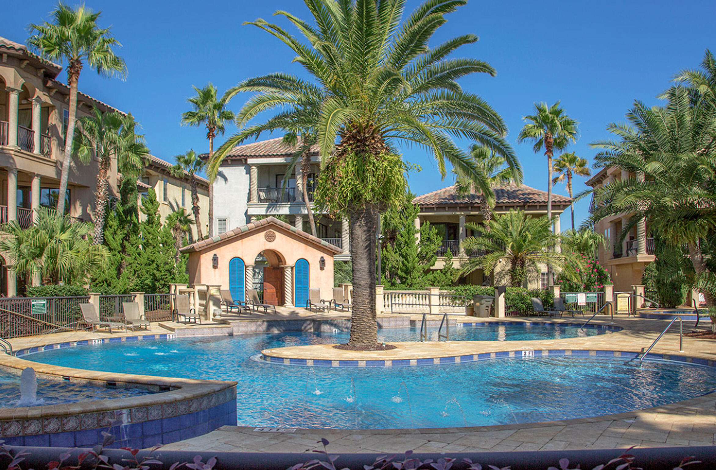 SAINT TROPEZ - Residential