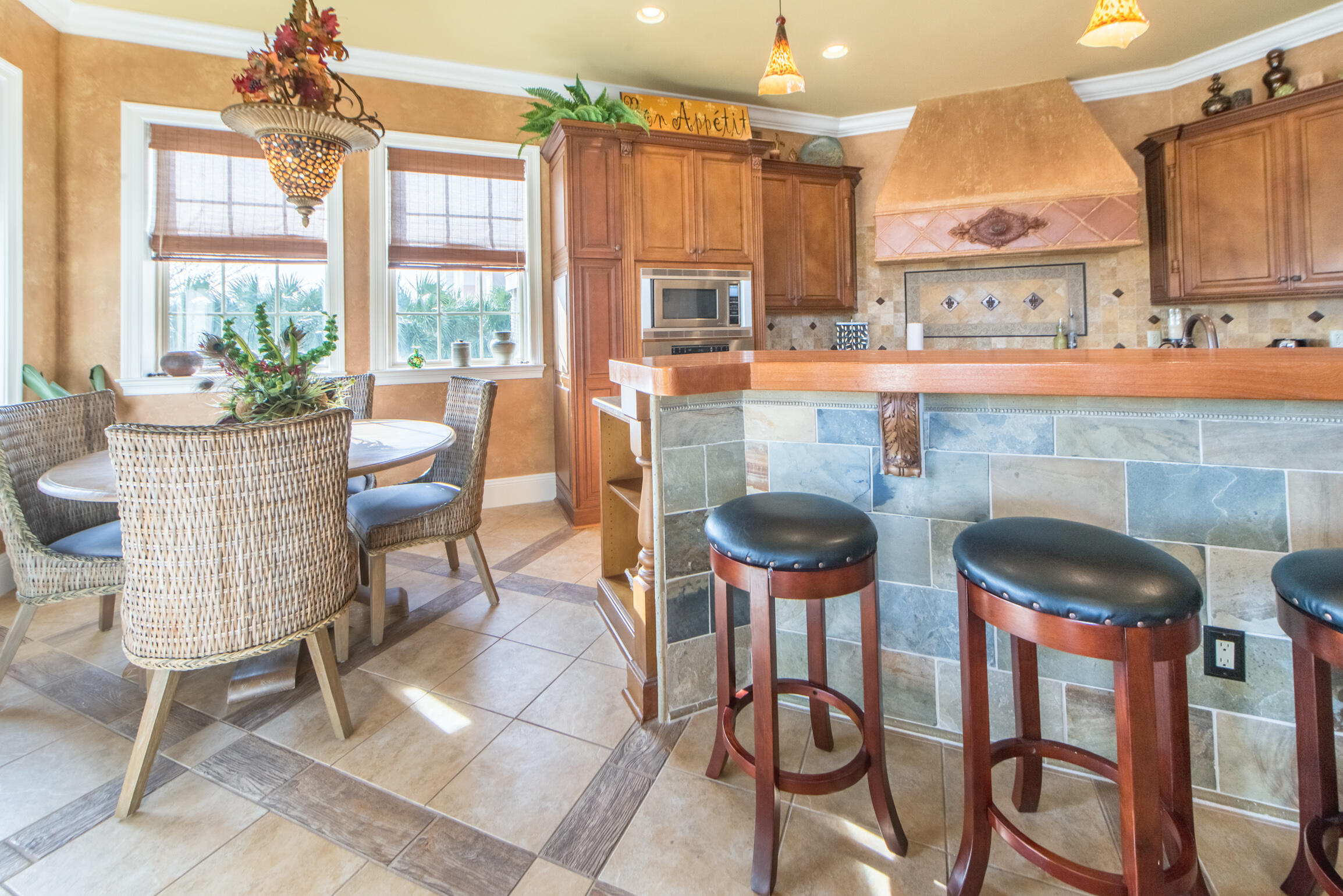 SAINT TROPEZ - Residential