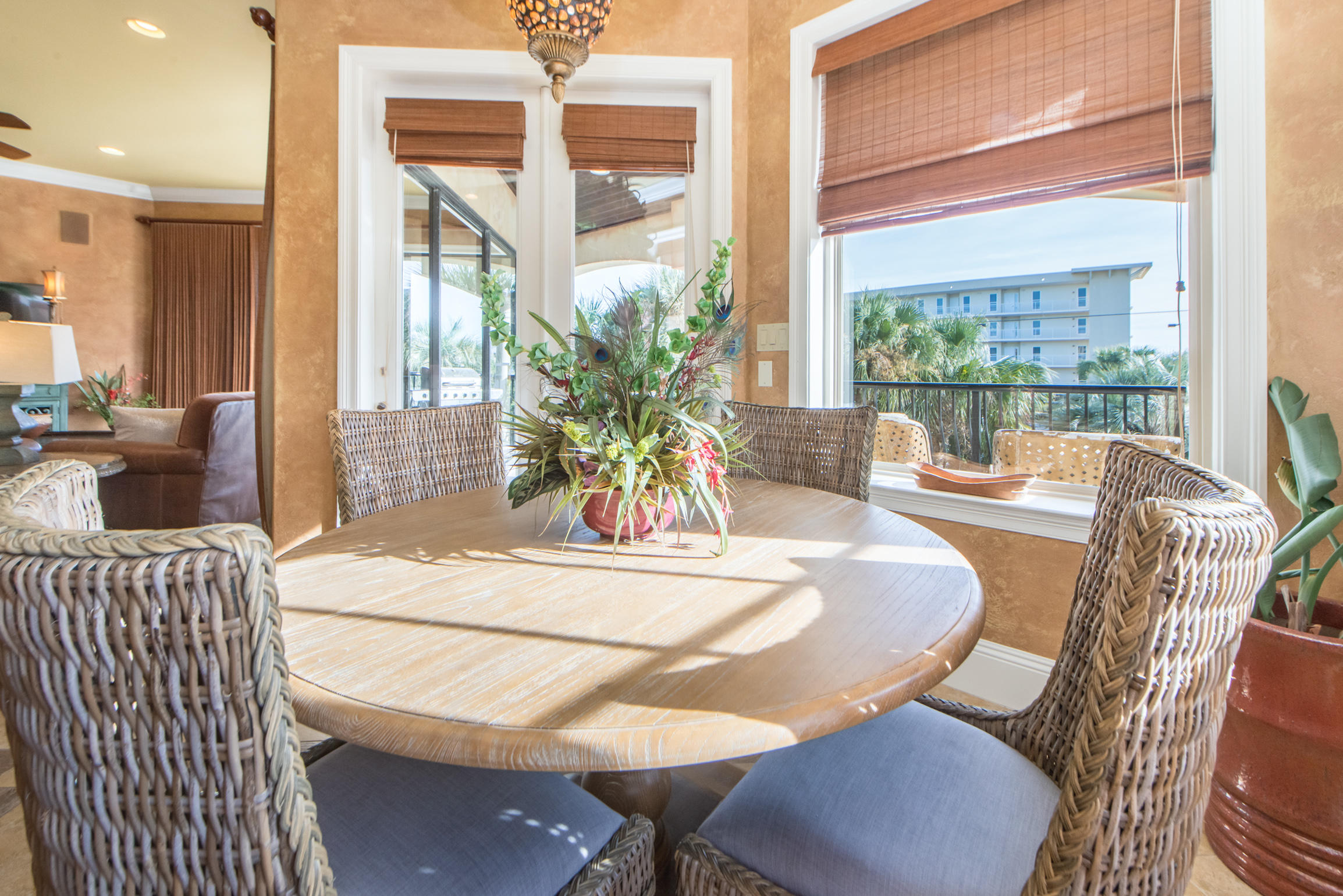 SAINT TROPEZ - Residential