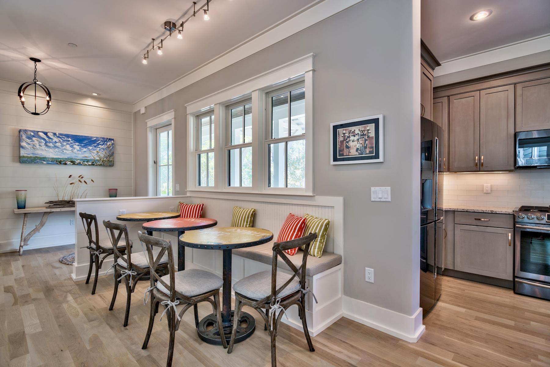 DRAPER LAKE COASTAL VILLAGE - Residential