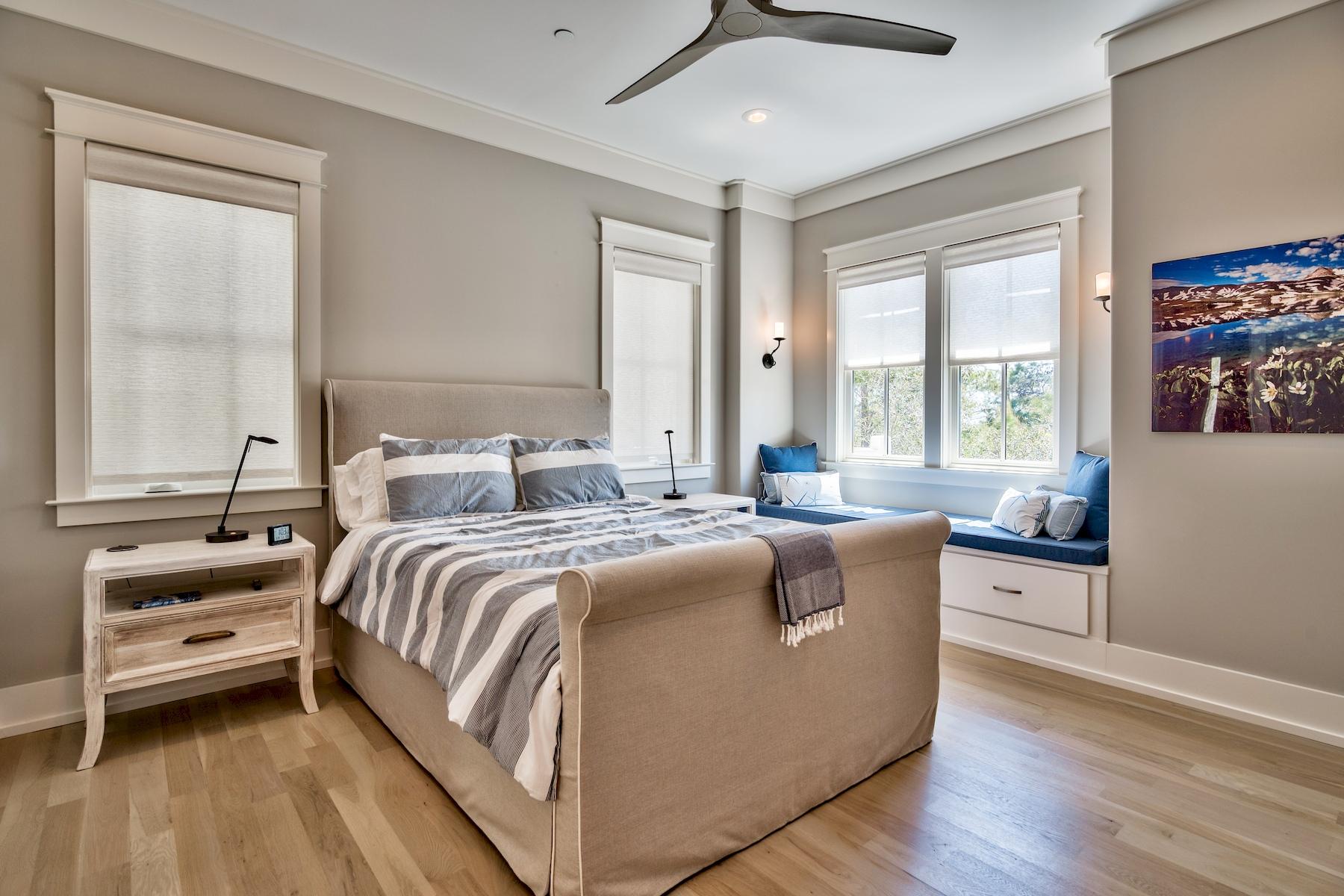 DRAPER LAKE COASTAL VILLAGE - Residential