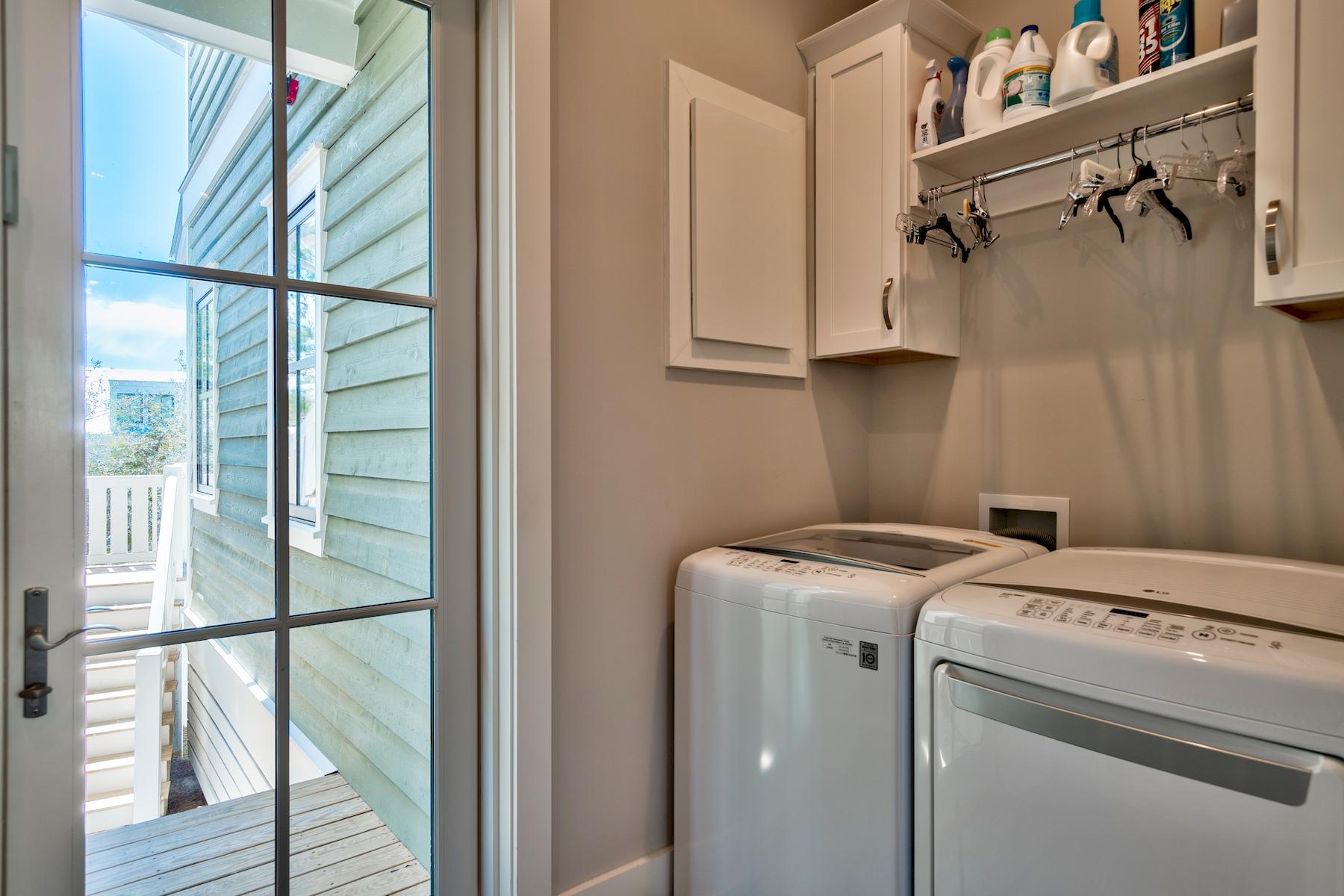 DRAPER LAKE COASTAL VILLAGE - Residential