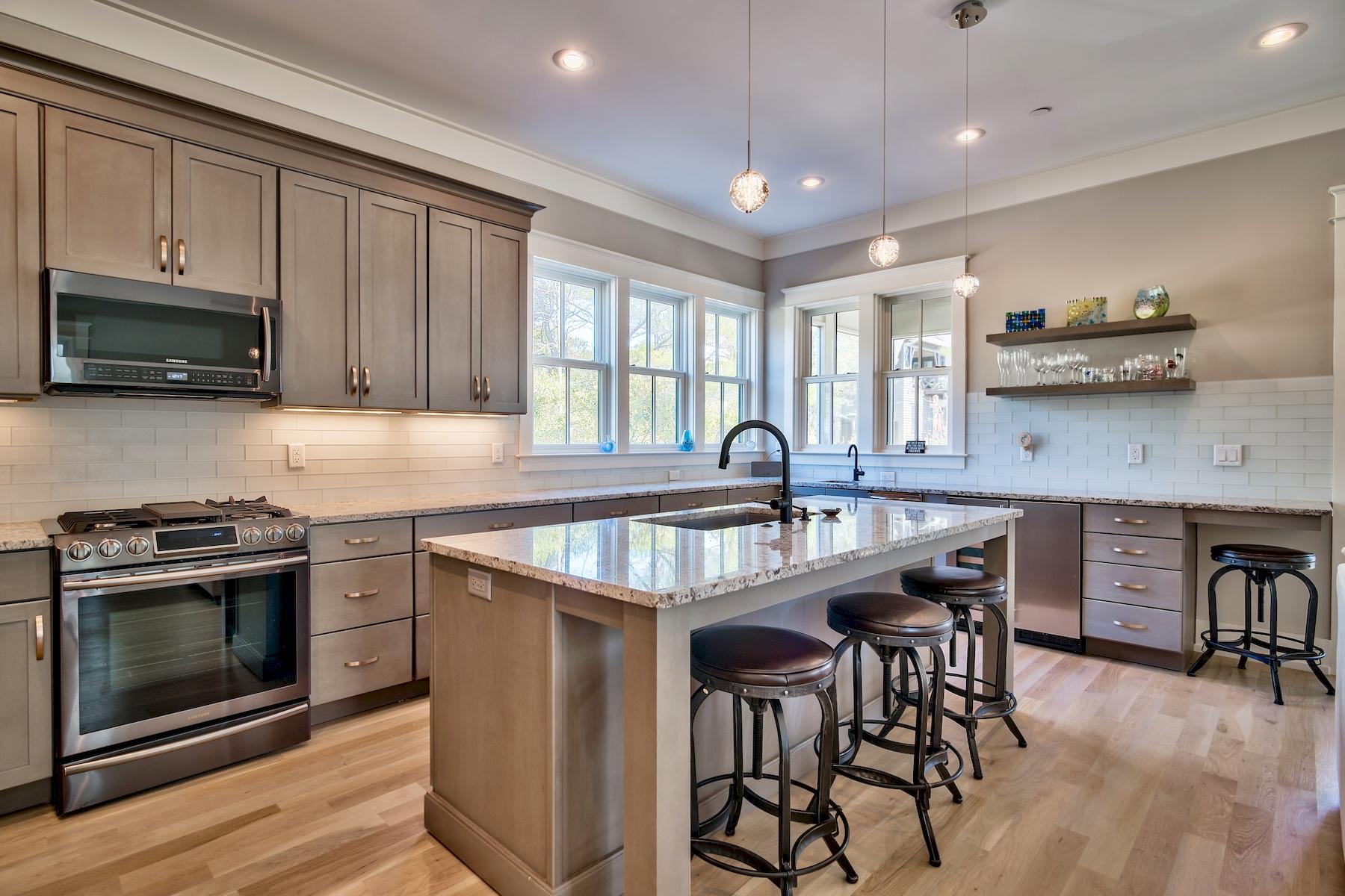 DRAPER LAKE COASTAL VILLAGE - Residential