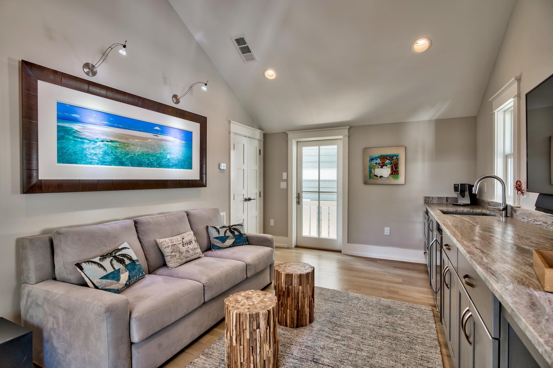 DRAPER LAKE COASTAL VILLAGE - Residential