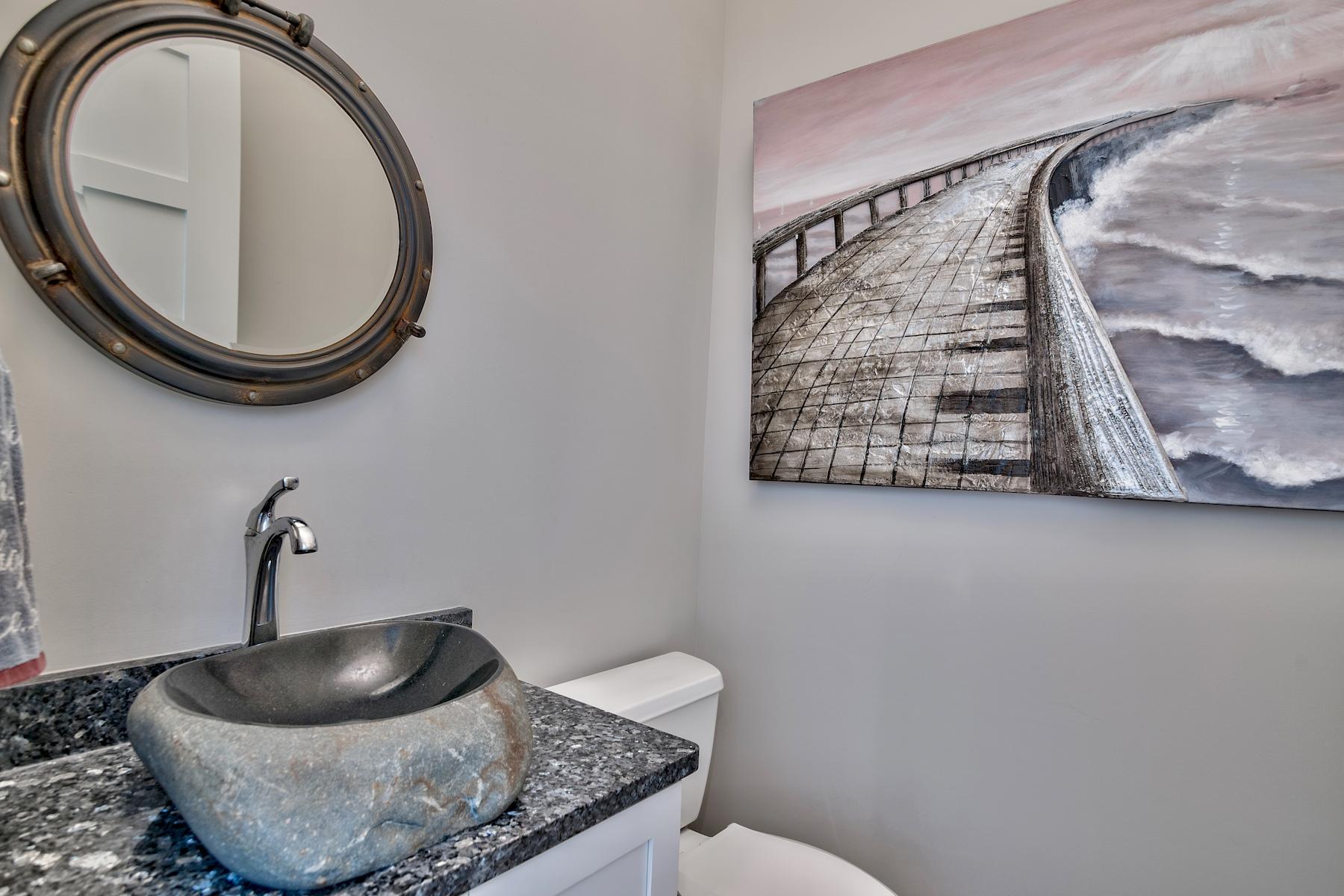 DRAPER LAKE COASTAL VILLAGE - Residential