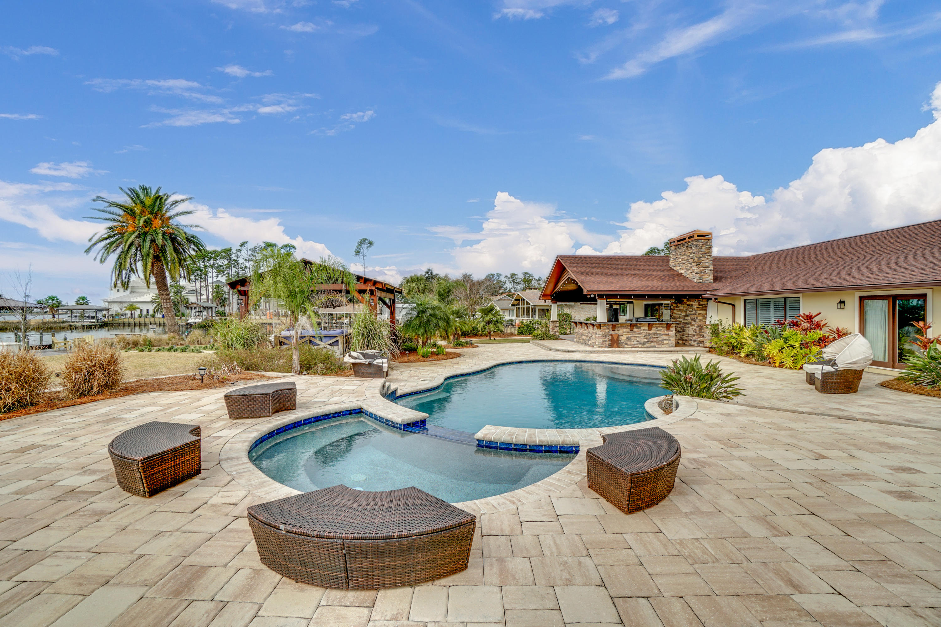 Kings Point - Residential