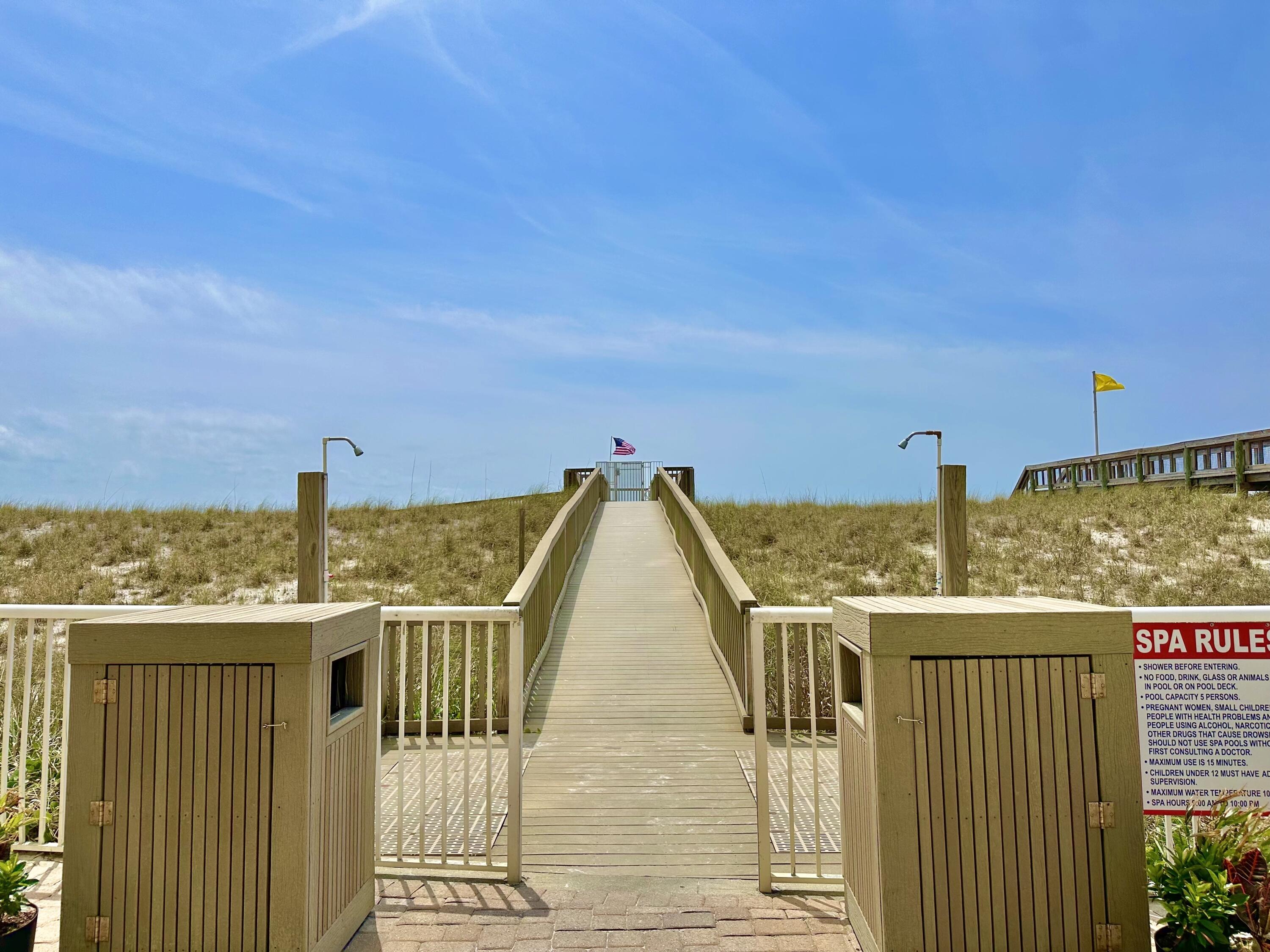 CARIBBEAN RESORT. NAVARRE BEACH - Residential