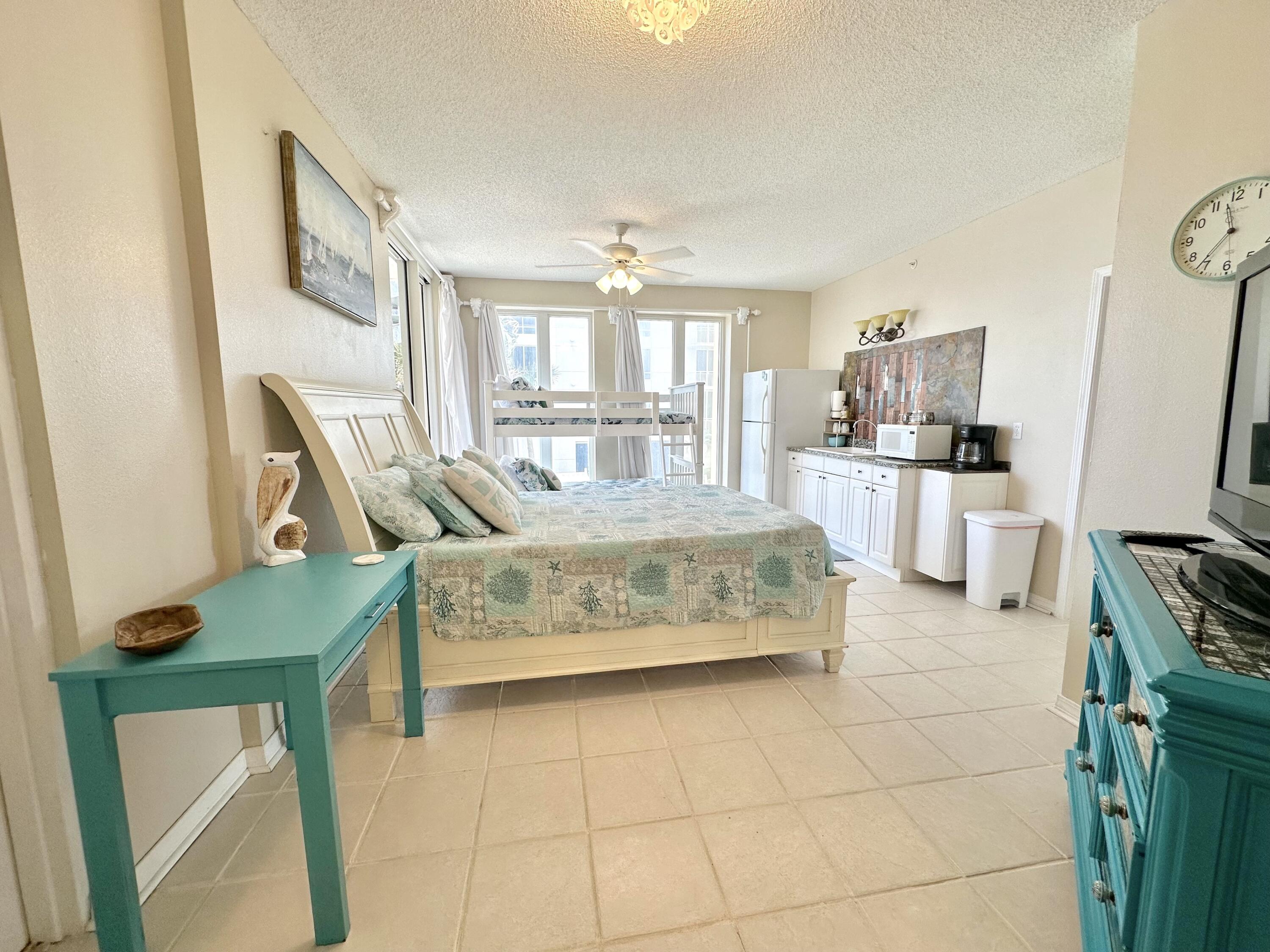 CARIBBEAN RESORT. NAVARRE BEACH - Residential
