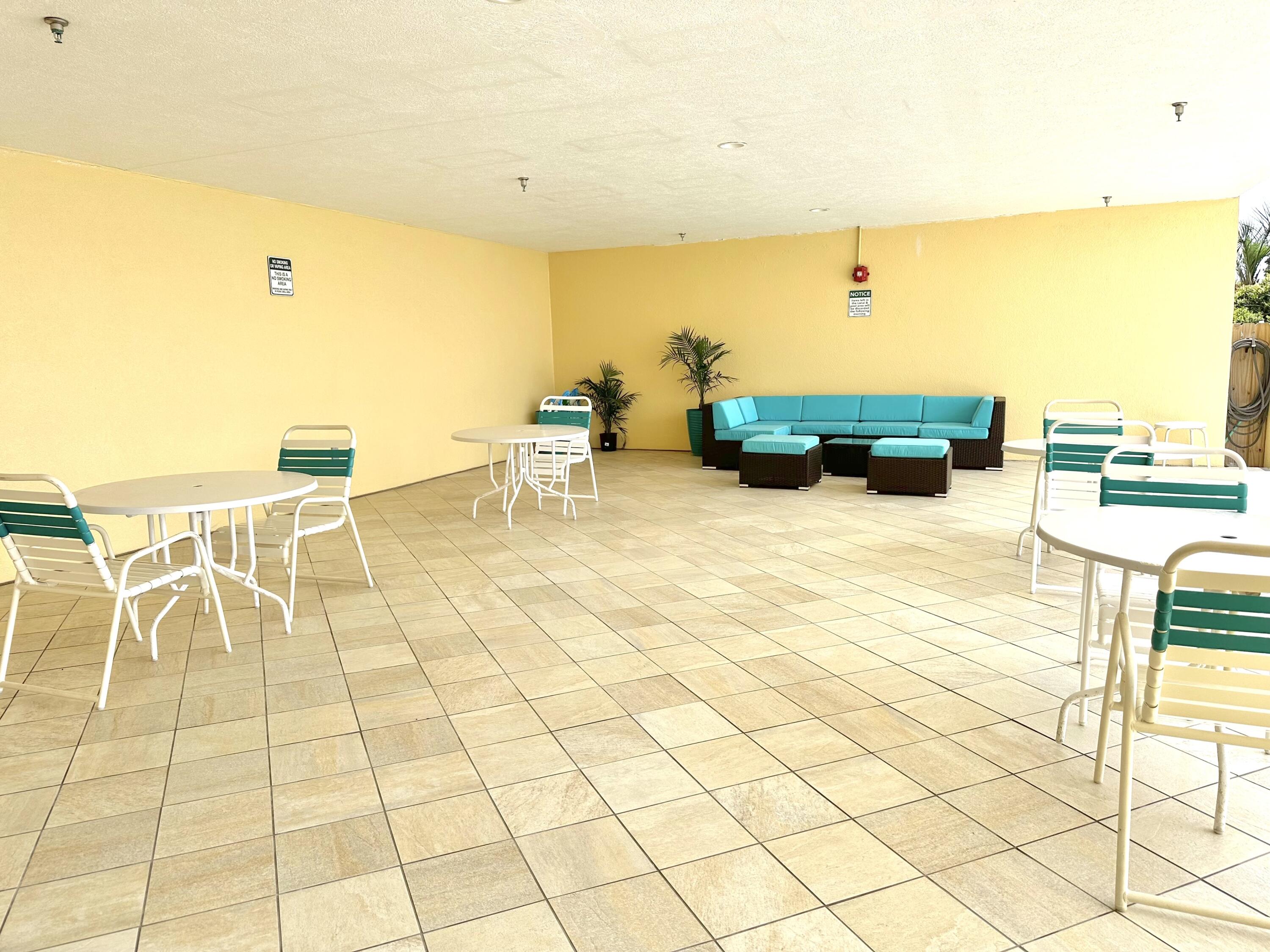 CARIBBEAN RESORT. NAVARRE BEACH - Residential