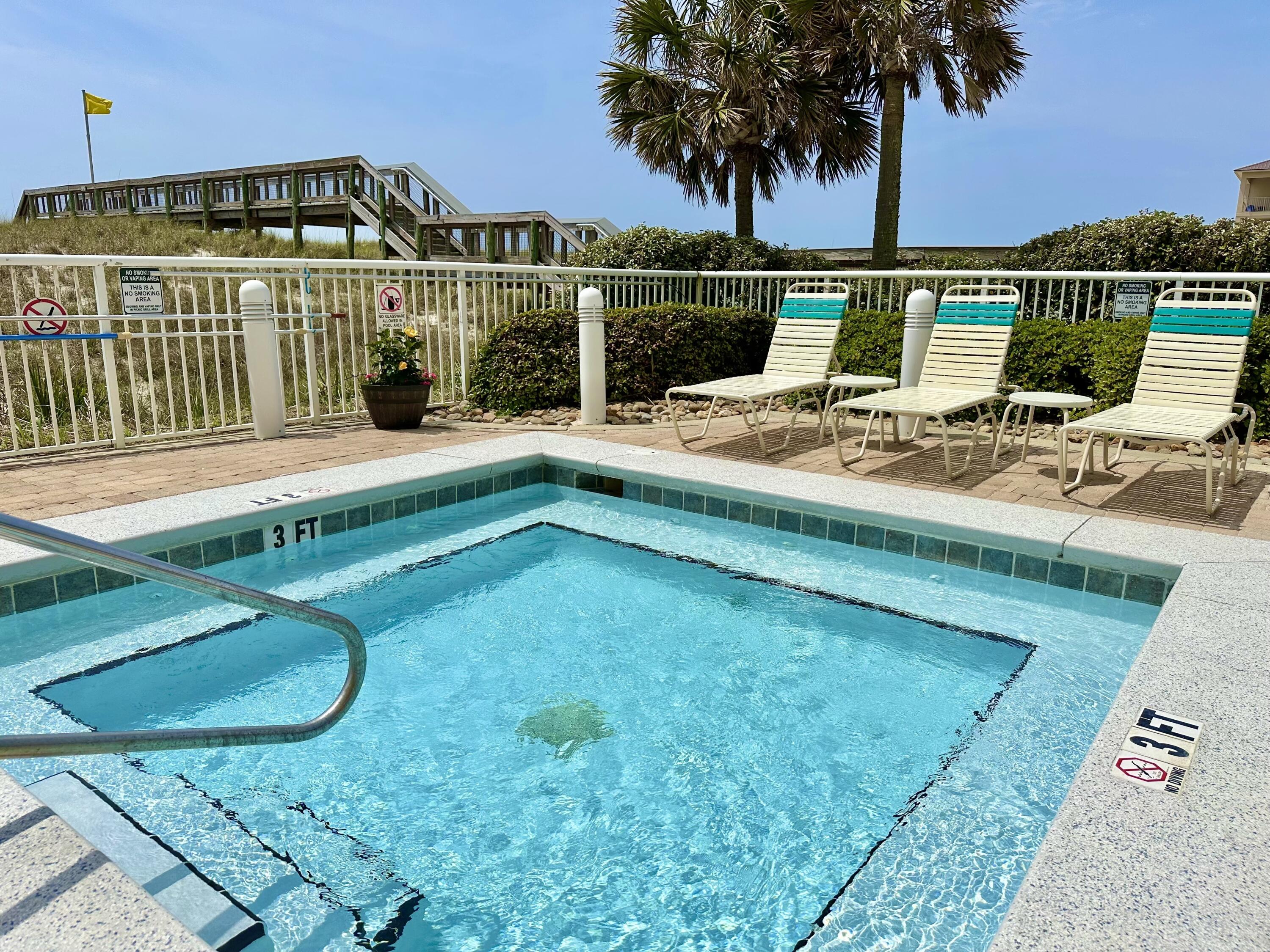 CARIBBEAN RESORT. NAVARRE BEACH - Residential