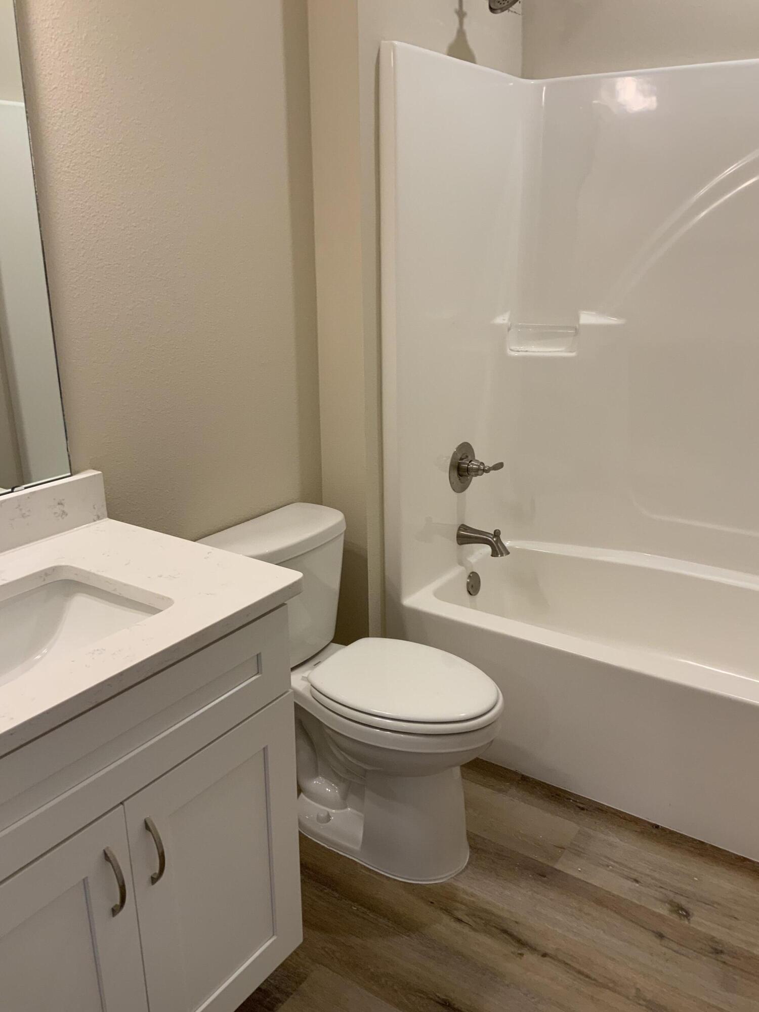 LAUREL OAKS S/D - Residential