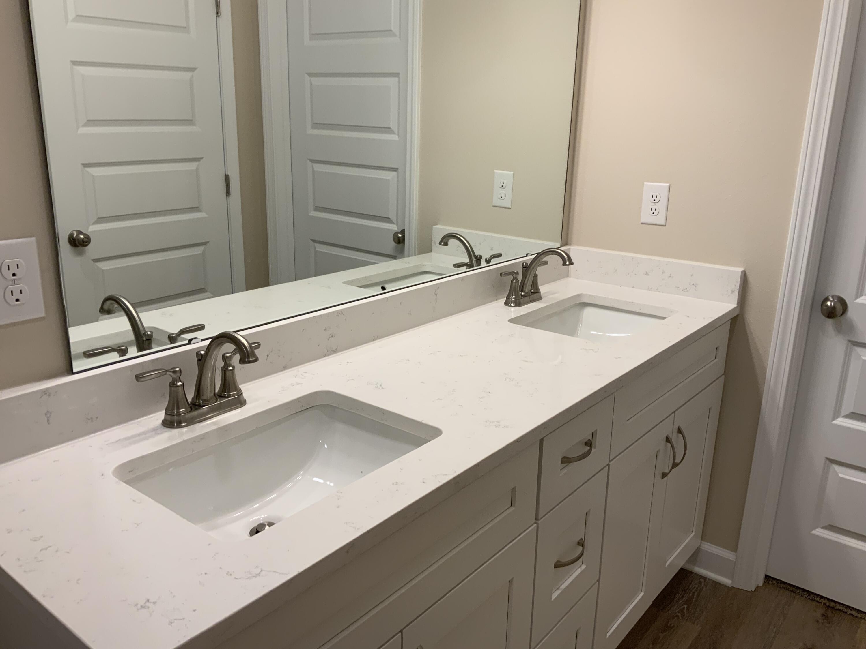 LAUREL OAKS S/D - Residential