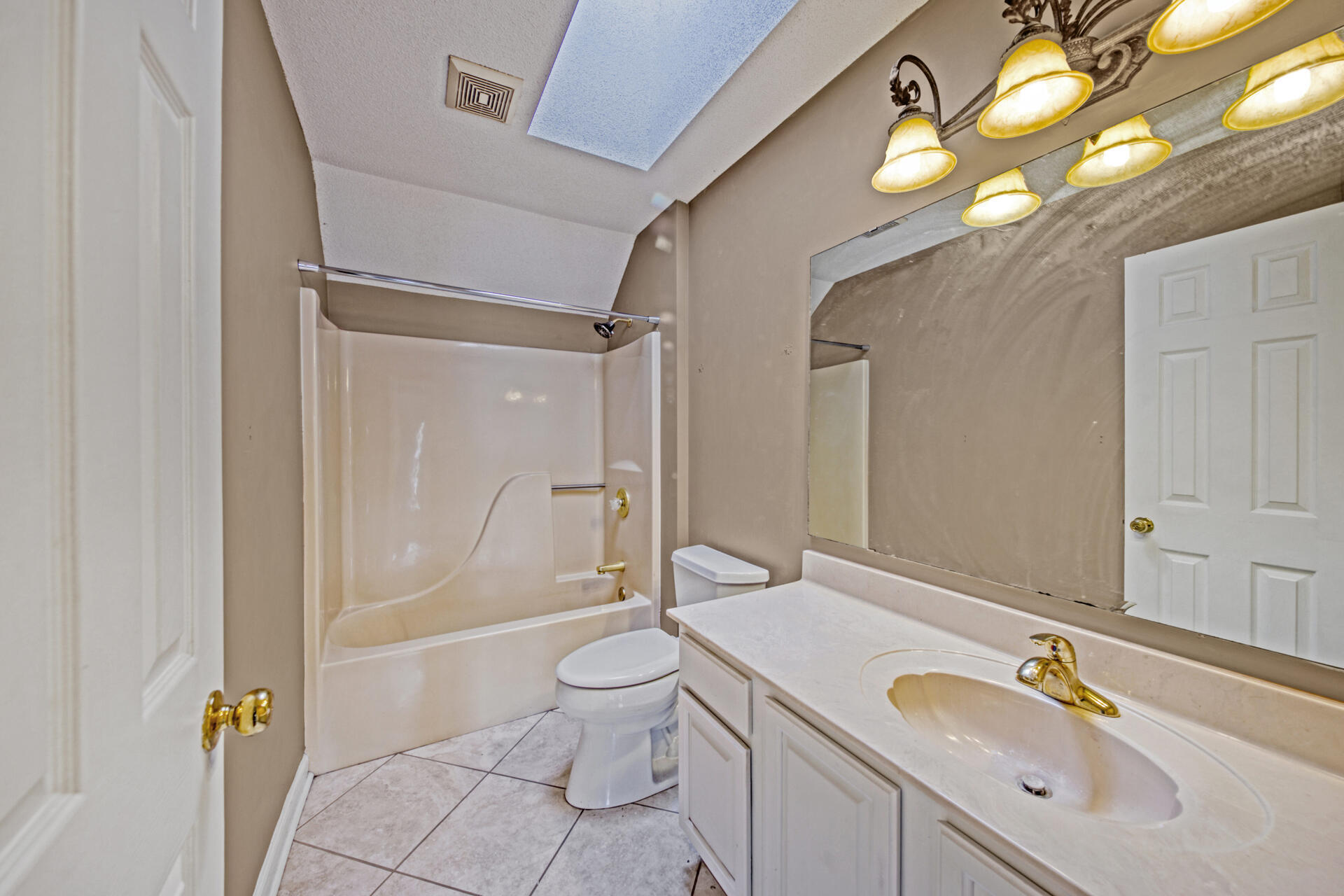 PARISH POINT - Residential