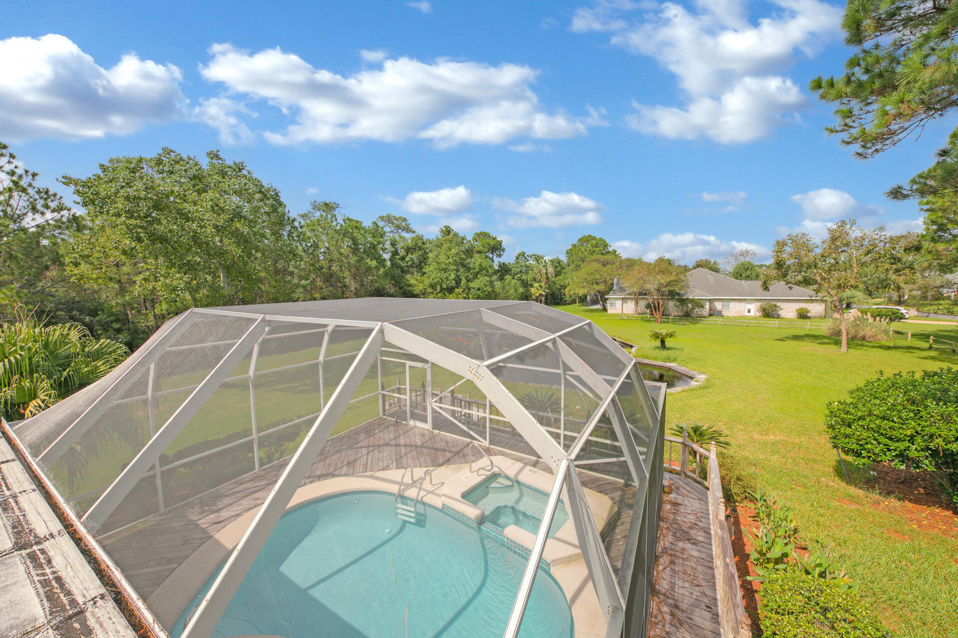 PARISH POINT - Residential