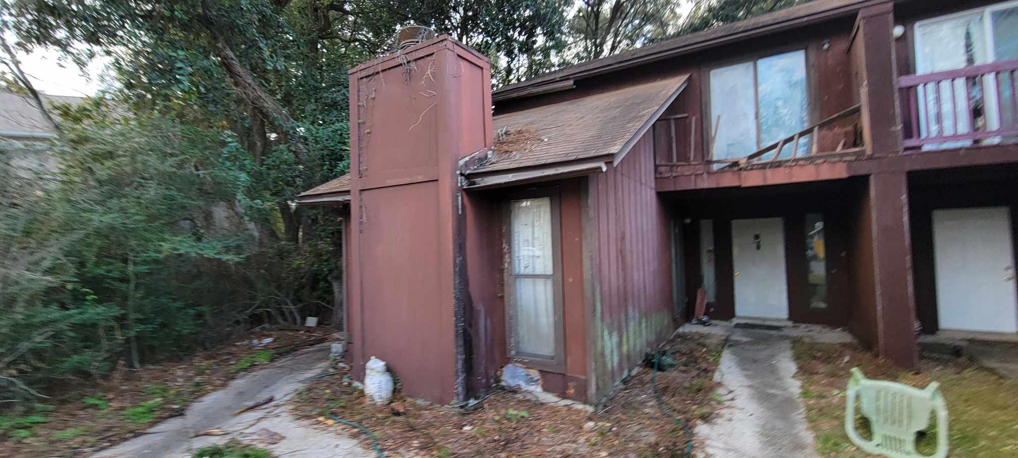 Cash only. One owner. Awesome location. 3 beds, 2.5 baths. AS-IS ONLY.