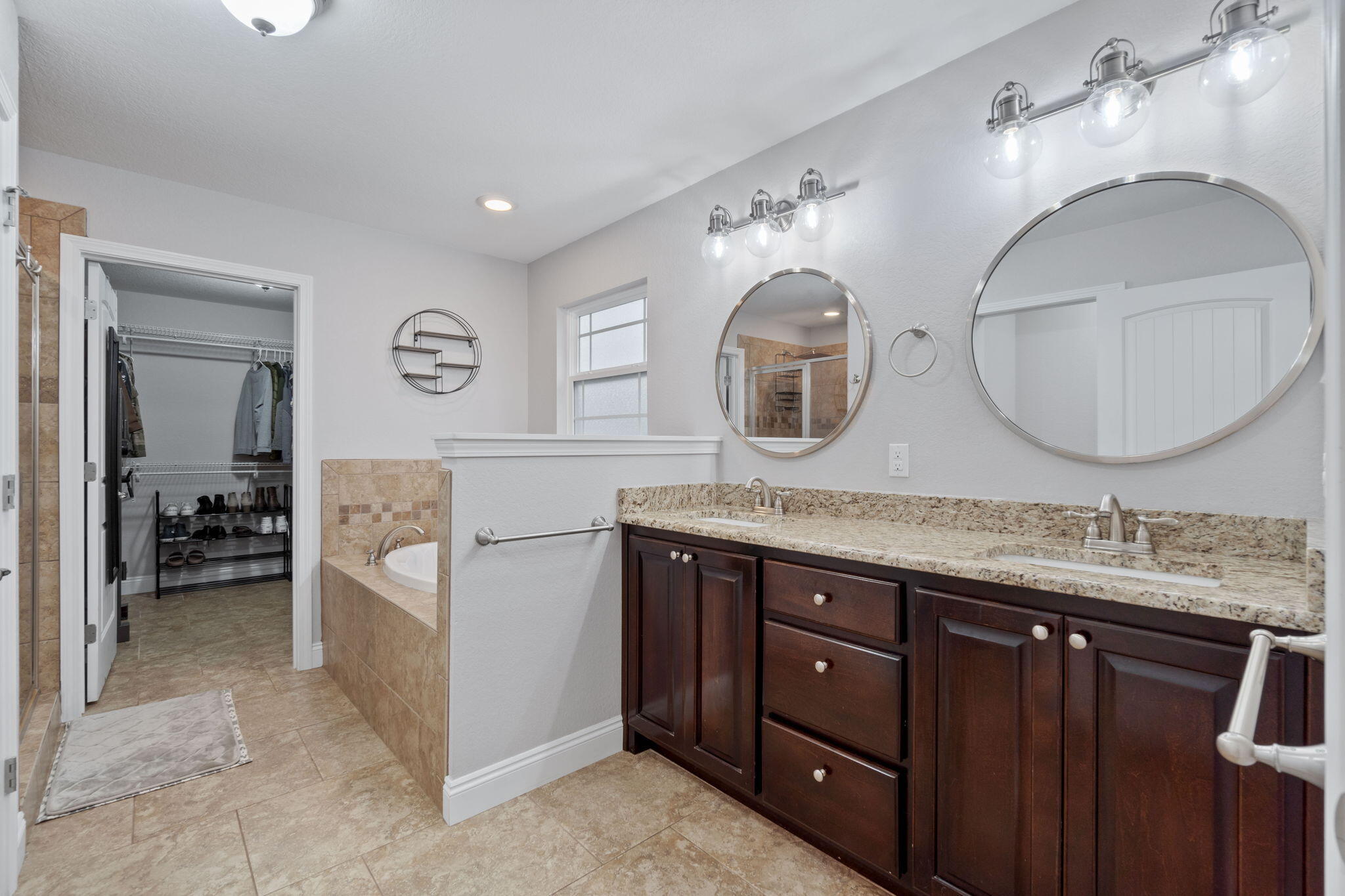 NAVARRE S/D 2ND ADDN - Residential