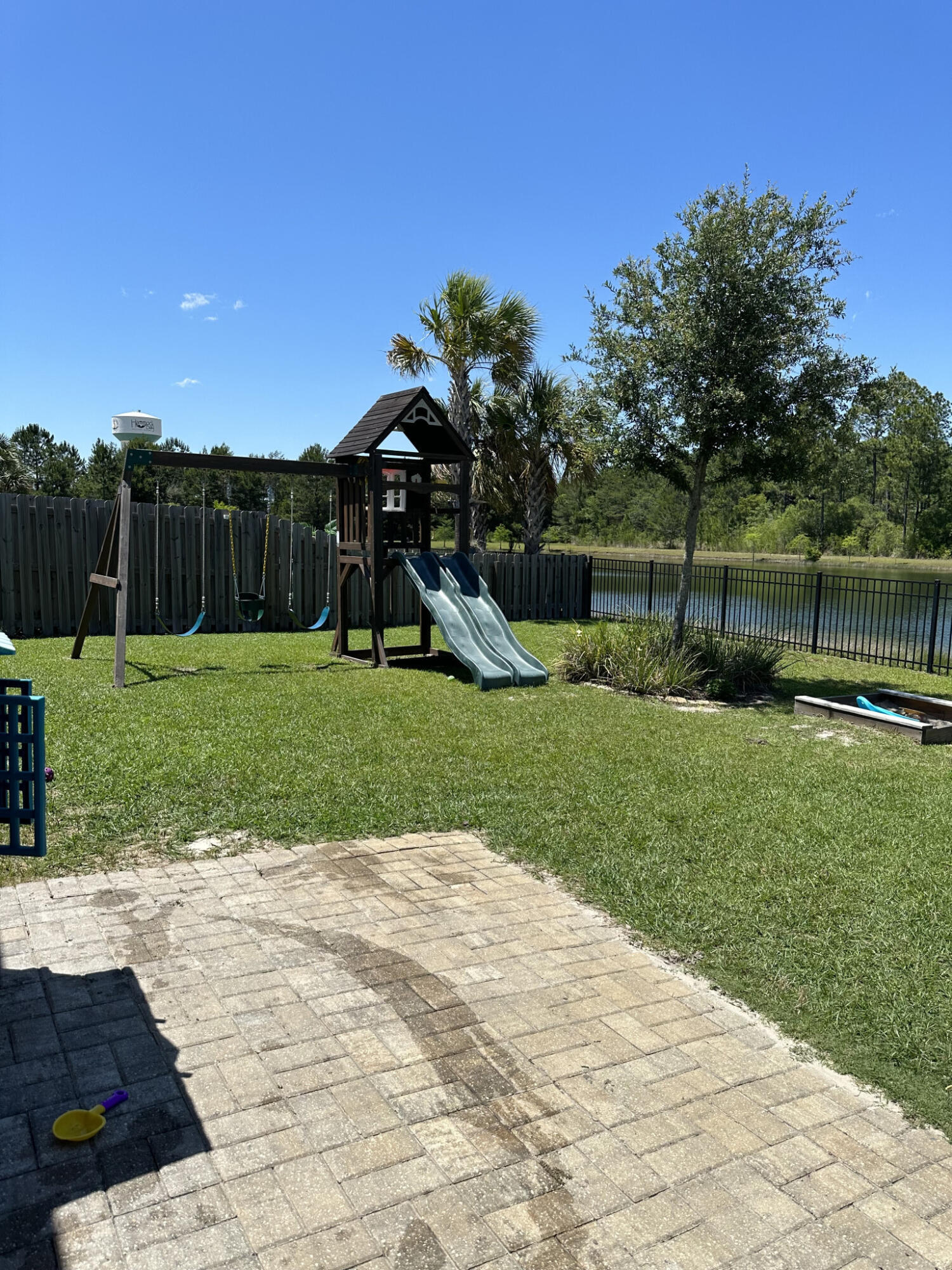 Central Park in Hammock Bay - Residential