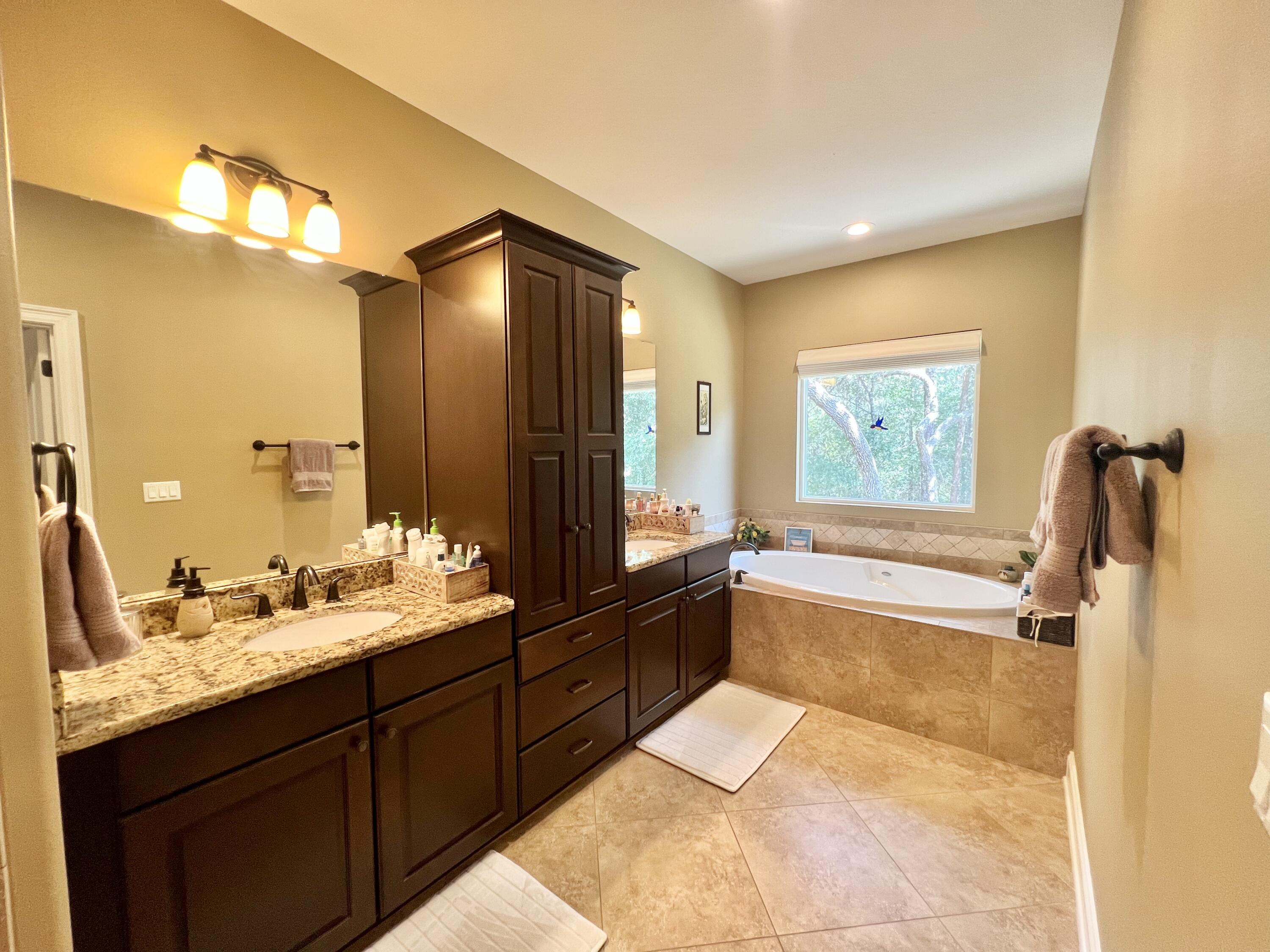 SWIFT CREEK PH VI - Residential