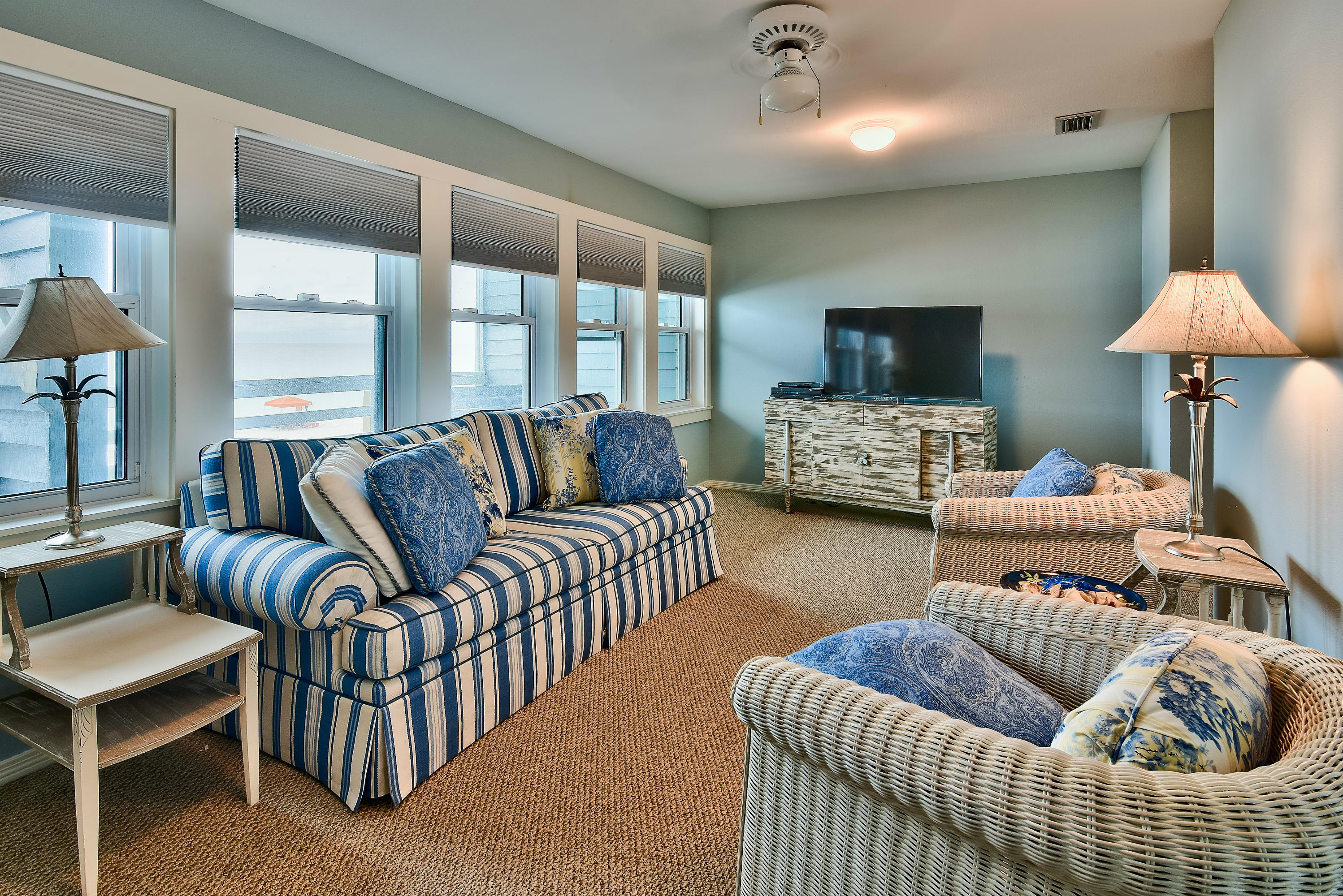 Seawinds T/H - Residential