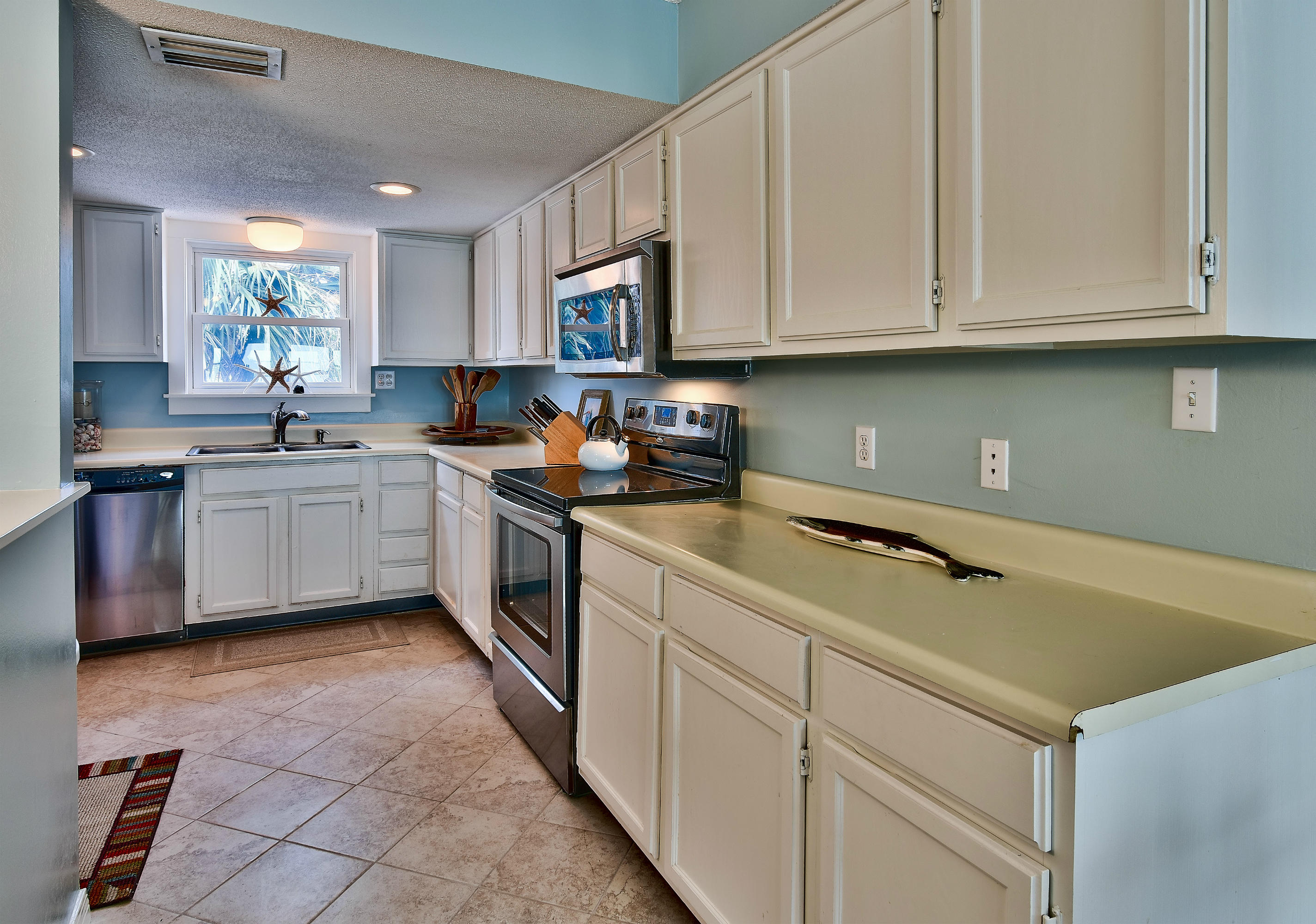 Seawinds T/H - Residential