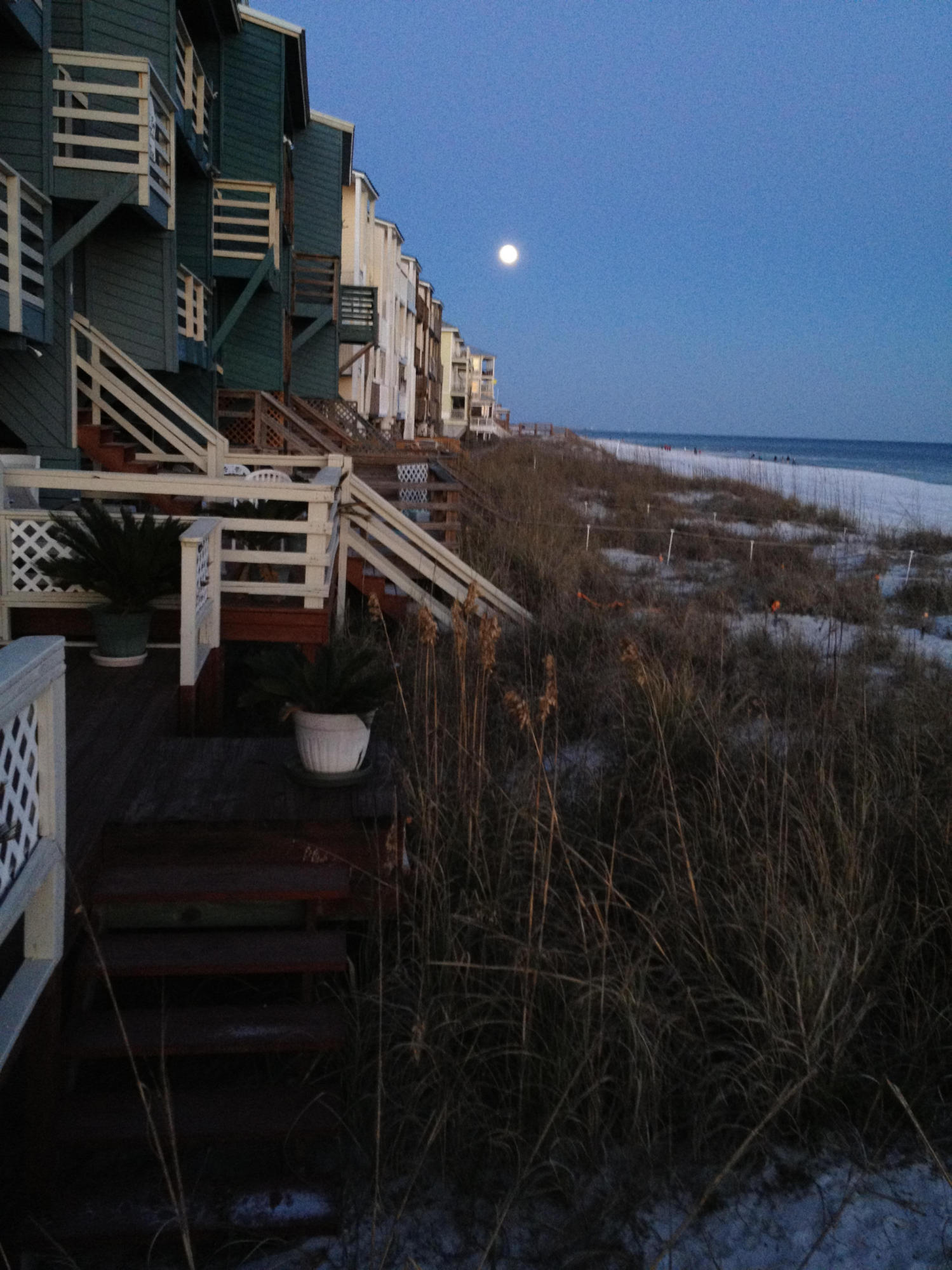 Seawinds T/H - Residential