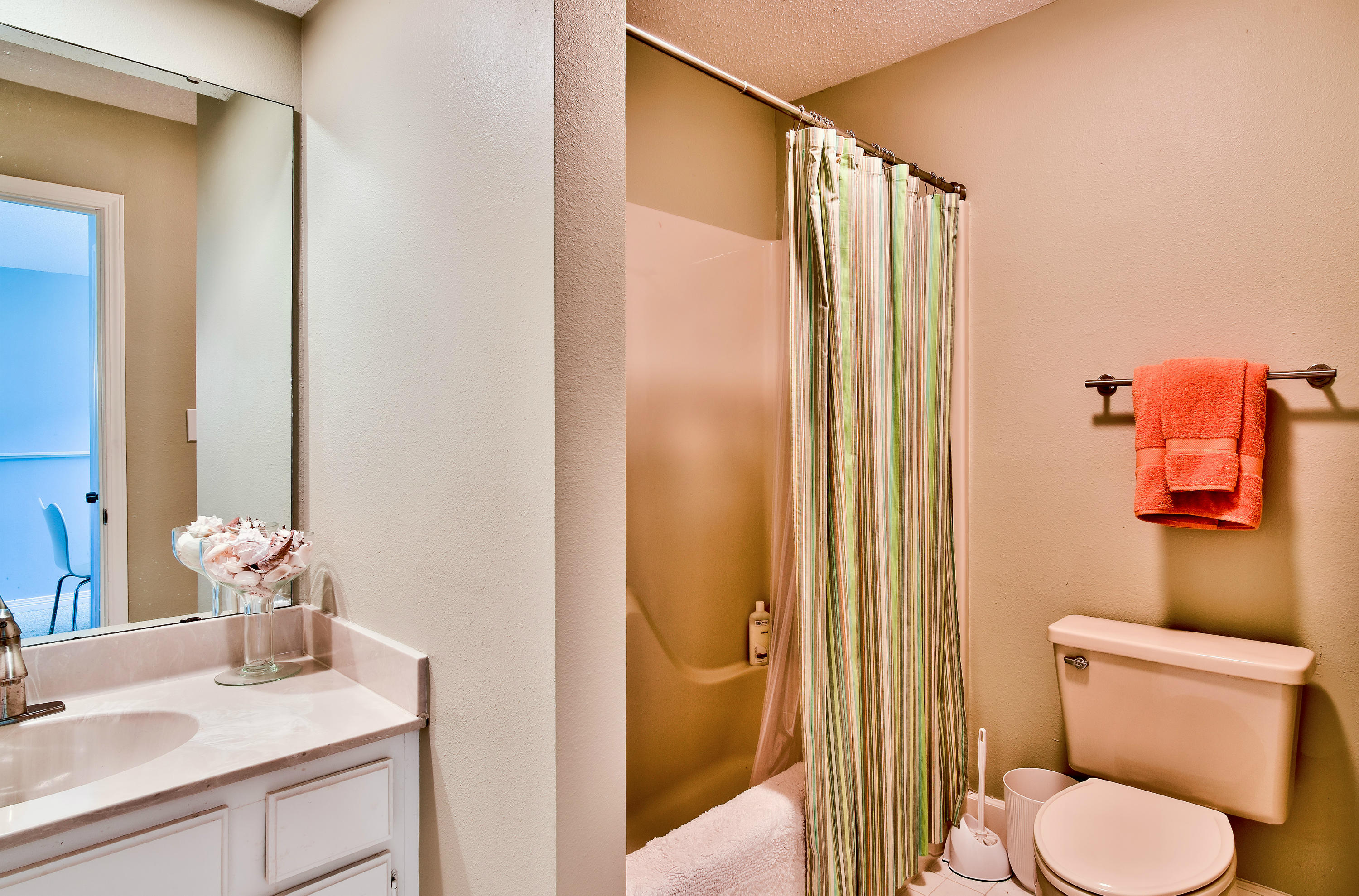 Seawinds T/H - Residential