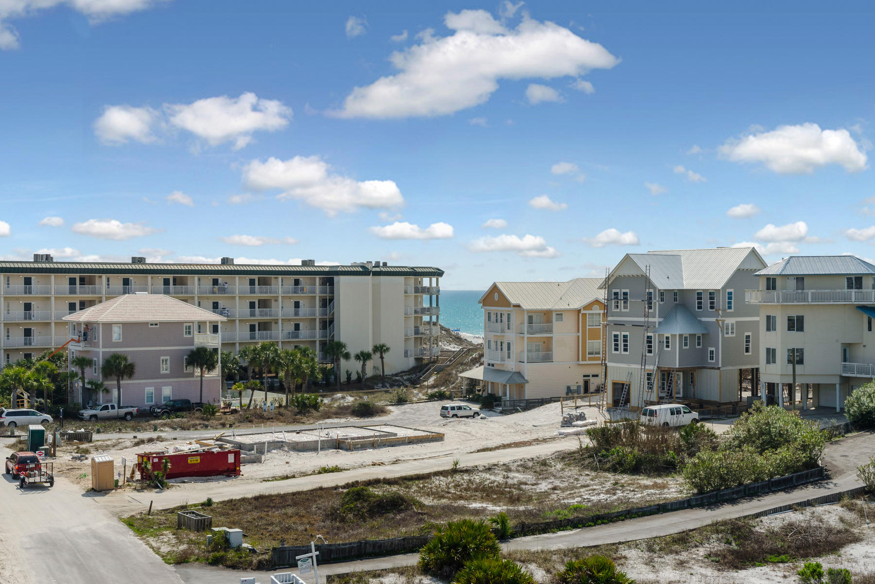 WALK OVER DUNES - Land