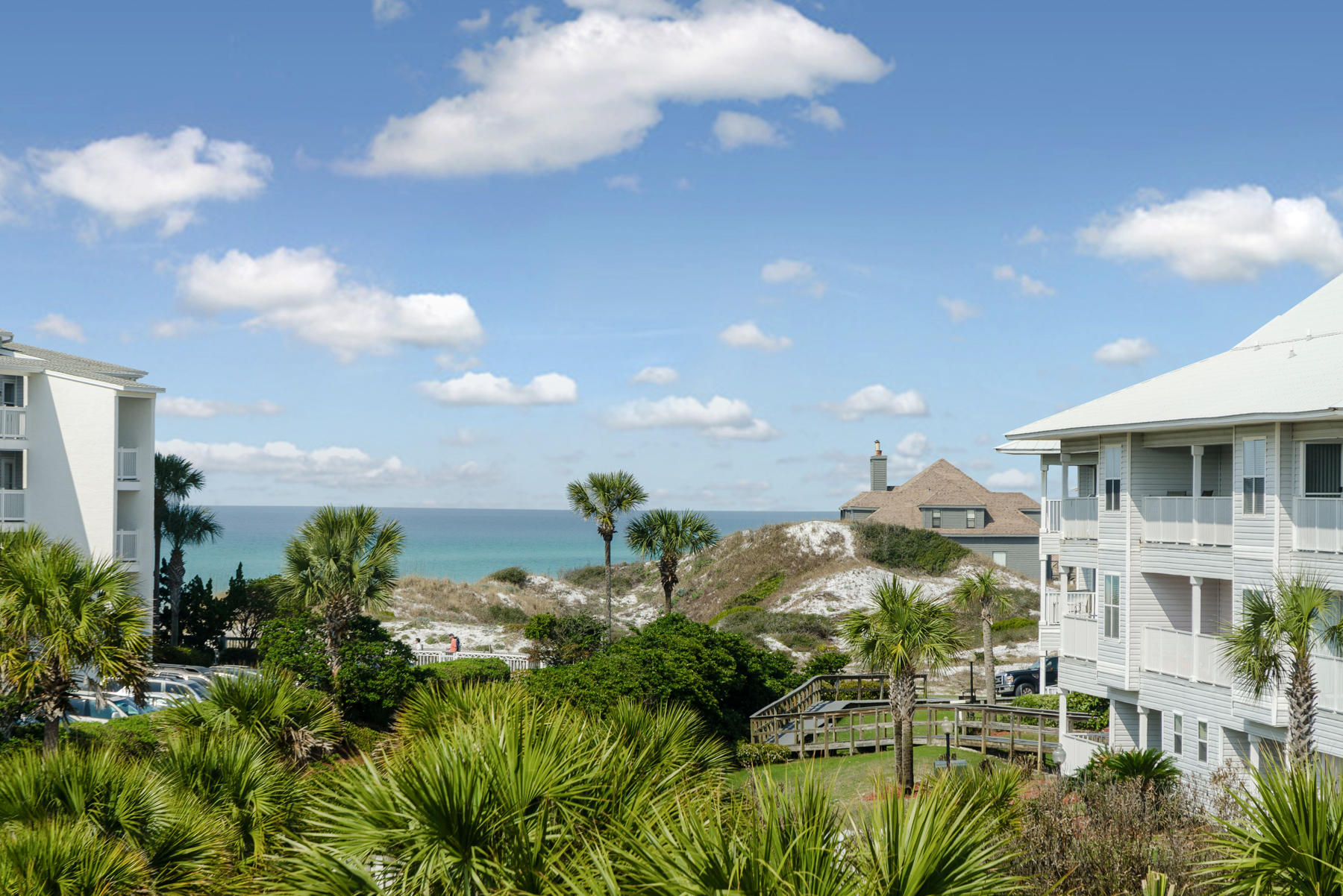 WALK OVER DUNES - Land