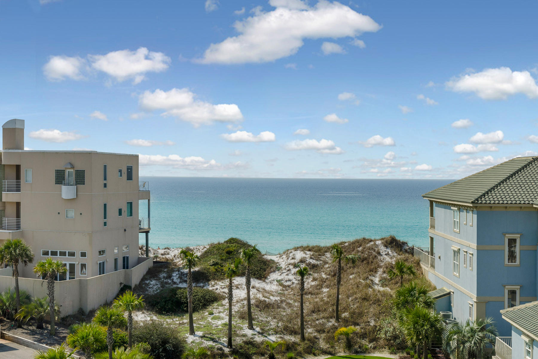 WALK OVER DUNES - Land