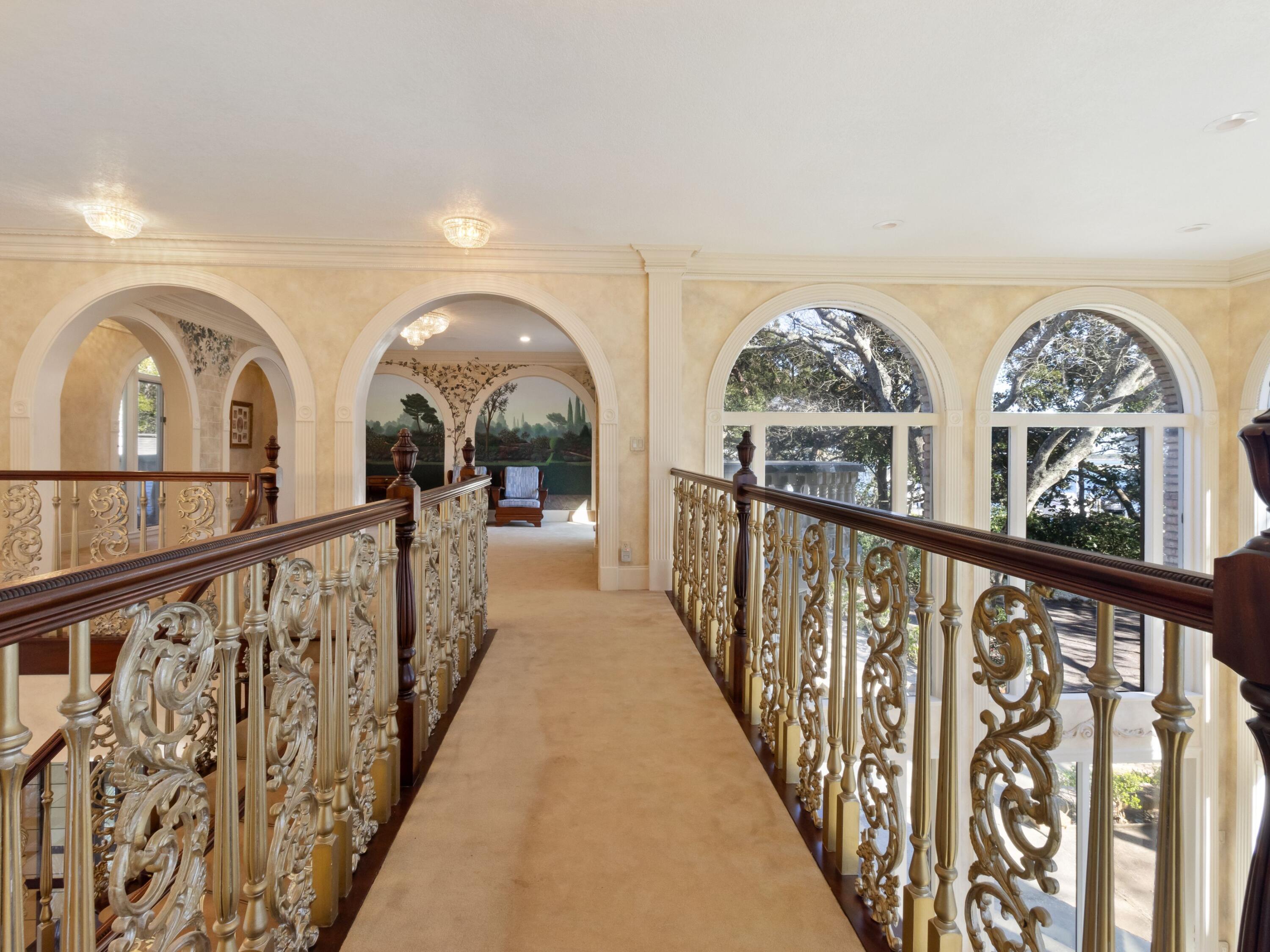 GULFVIEW S/D TO MARY ESTHER - Residential