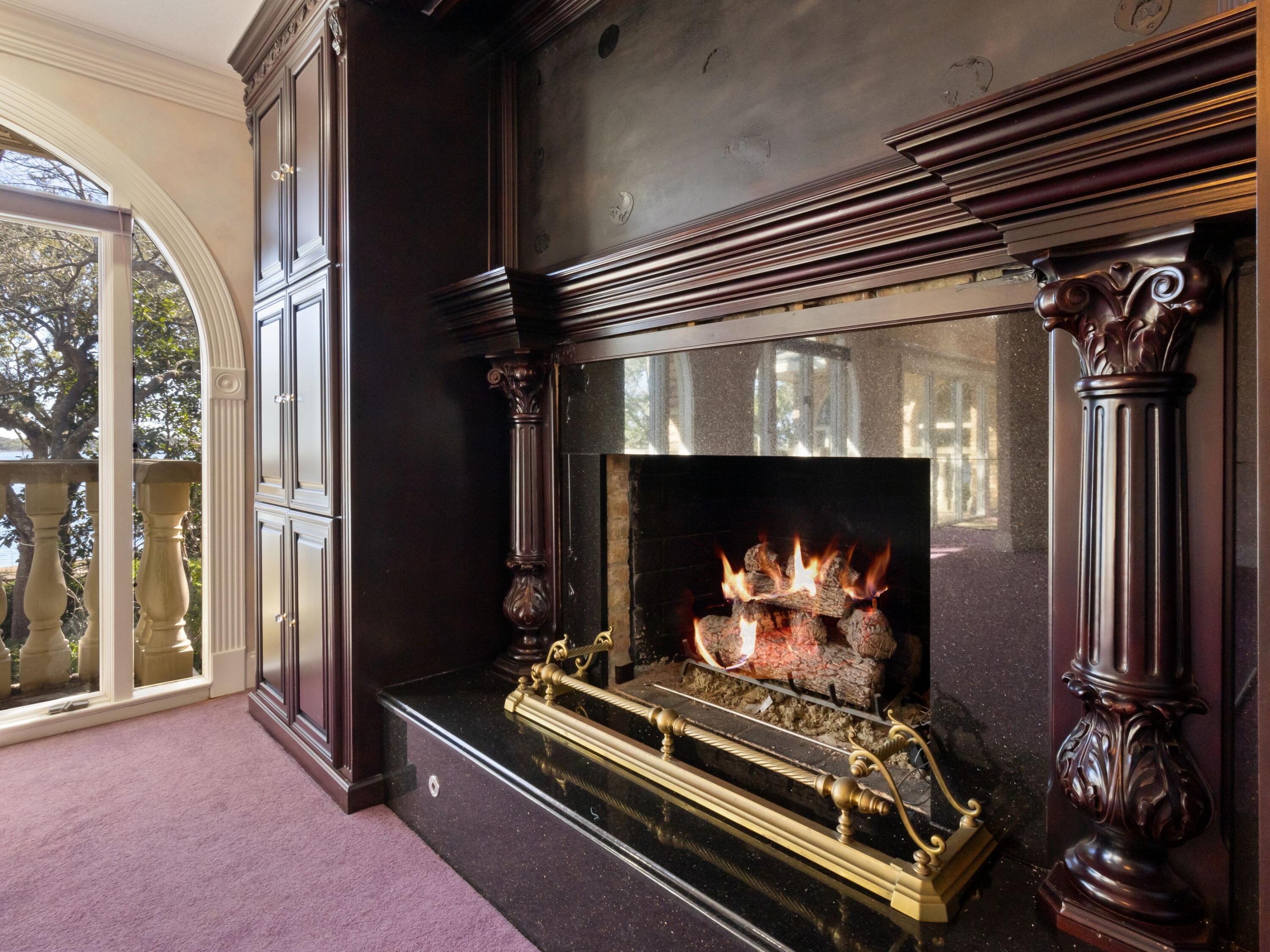 GULFVIEW S/D TO MARY ESTHER - Residential