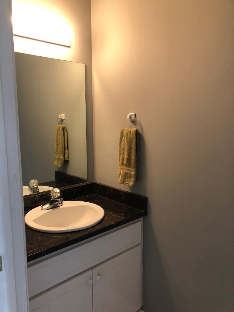 SUMMERLAKE T/H - Residential