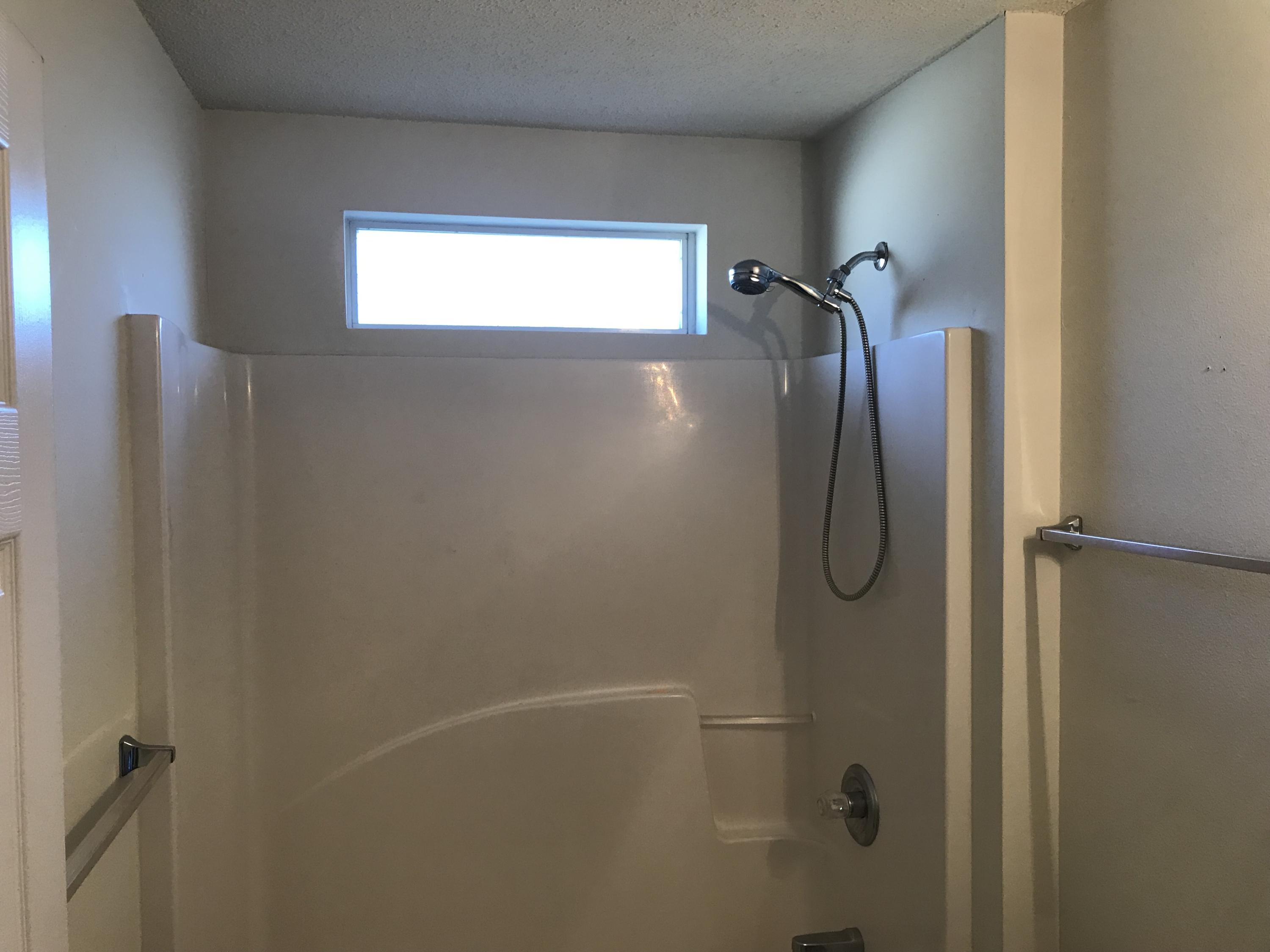 COUNTRYVIEW ESTATES 10TH ADDN - Residential