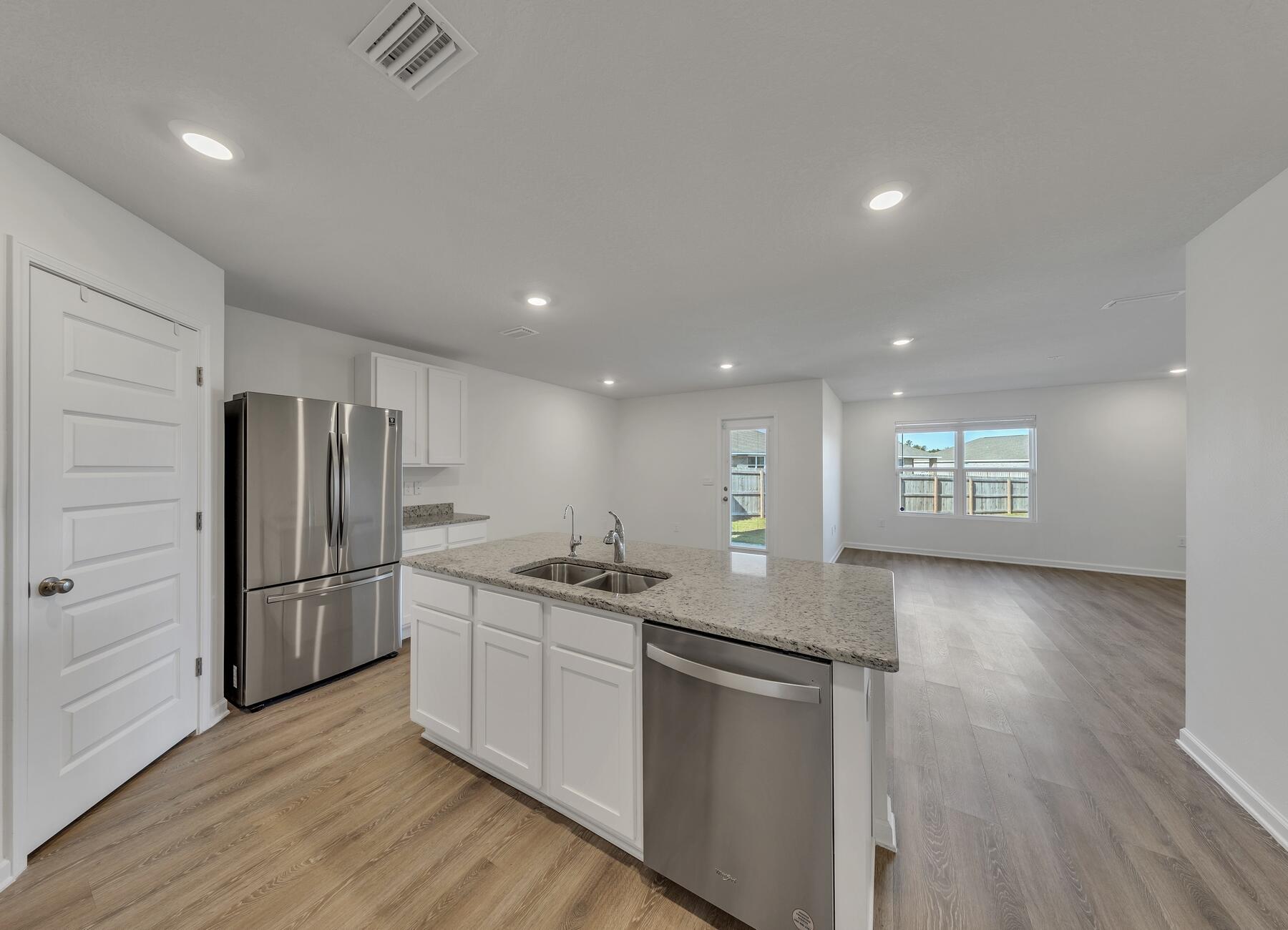 PATRIOT RIDGE - Residential Lease